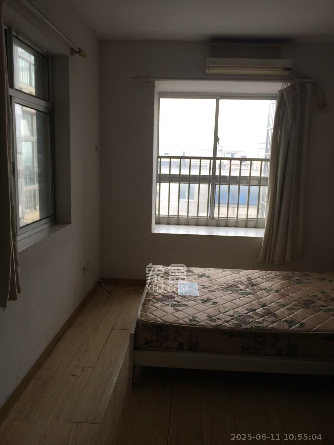 景泰雅苑(景江融城) 1室1厅1卫 1600.0元/月 景泰雅苑(景江融城) 1室1厅1卫 1600.0元/月室内图