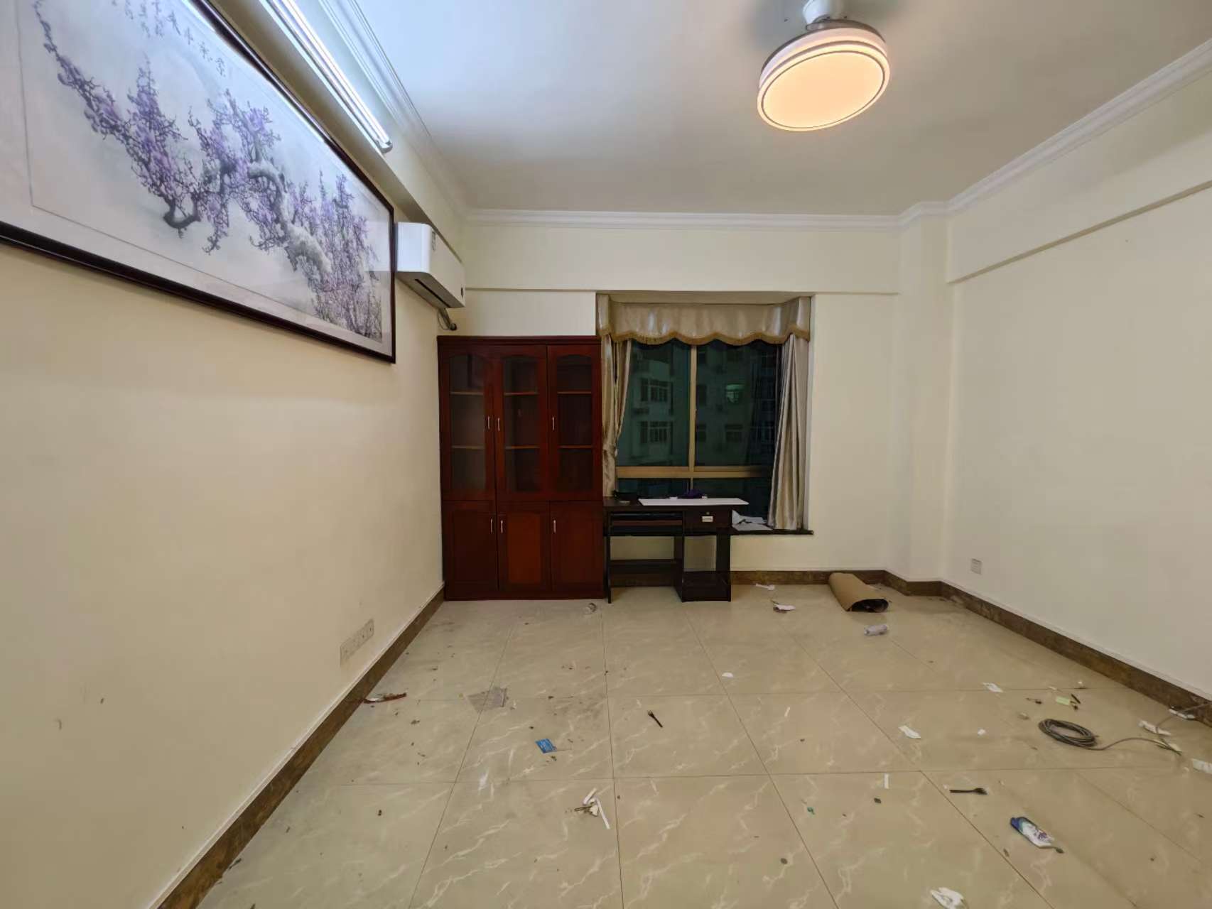 欣怡 4室2厅2卫 5500.0元/月 欣怡 4室2厅2卫 5500.0元/月室内图