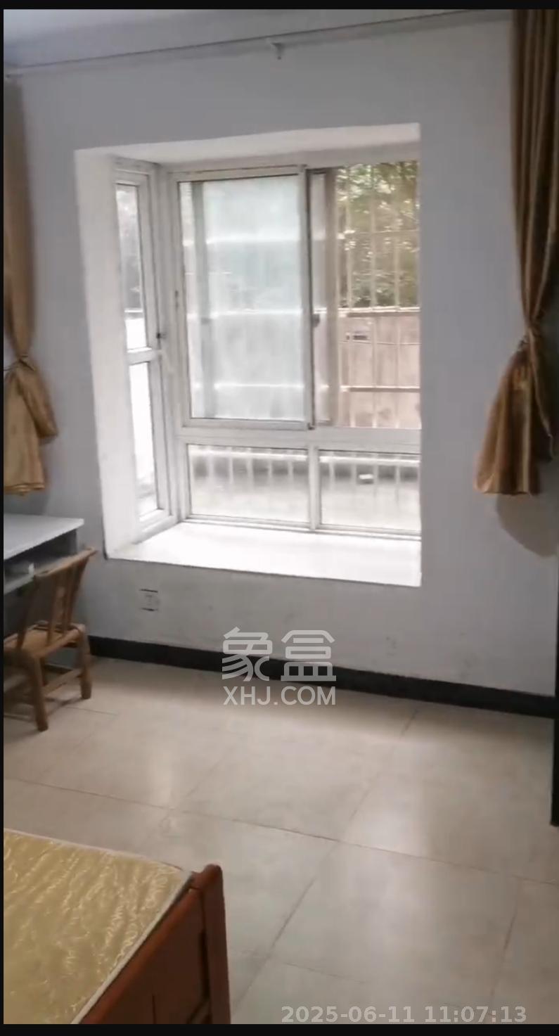 和馨园 3室0厅0卫 1000.0元/月 和馨园 3室0厅0卫 1000.0元/月室内图