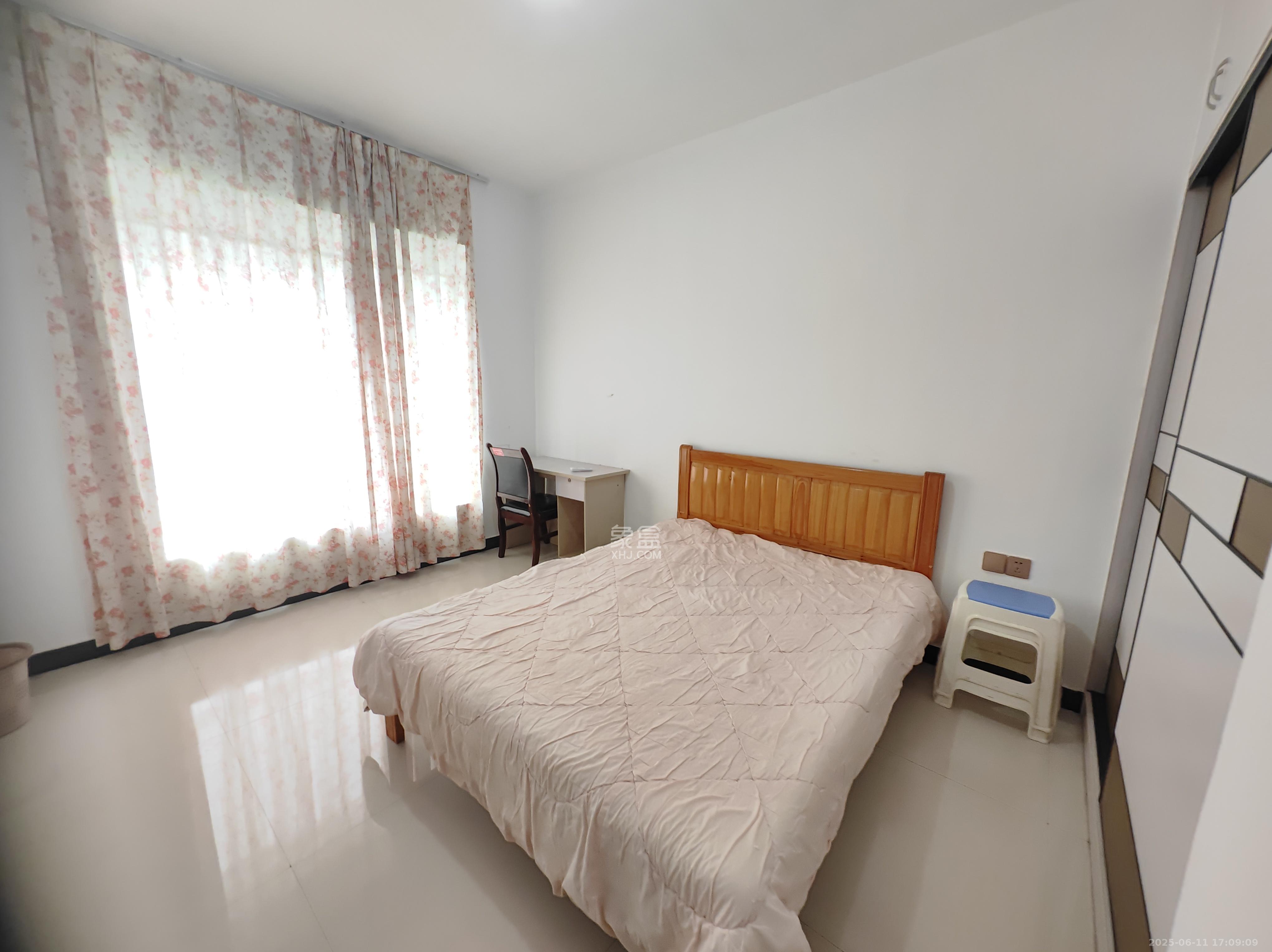 金霞美墅 2室2厅1卫 880.0元/月 金霞美墅 2室2厅1卫 880.0元/月室内图