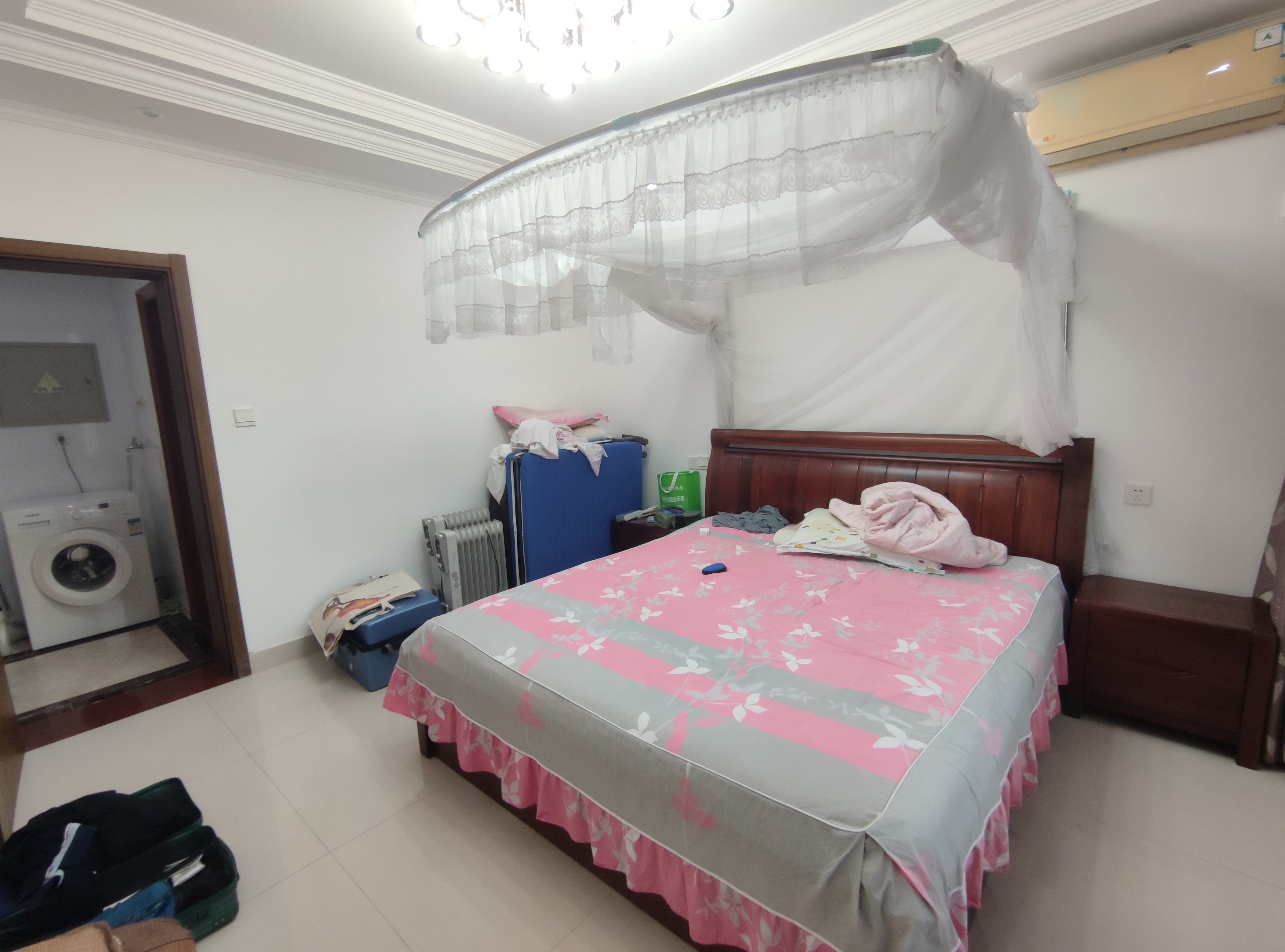 海口湾1号 2室2厅1卫 5000.0元/月 海口湾1号 2室2厅1卫 5000.0元/月室内图