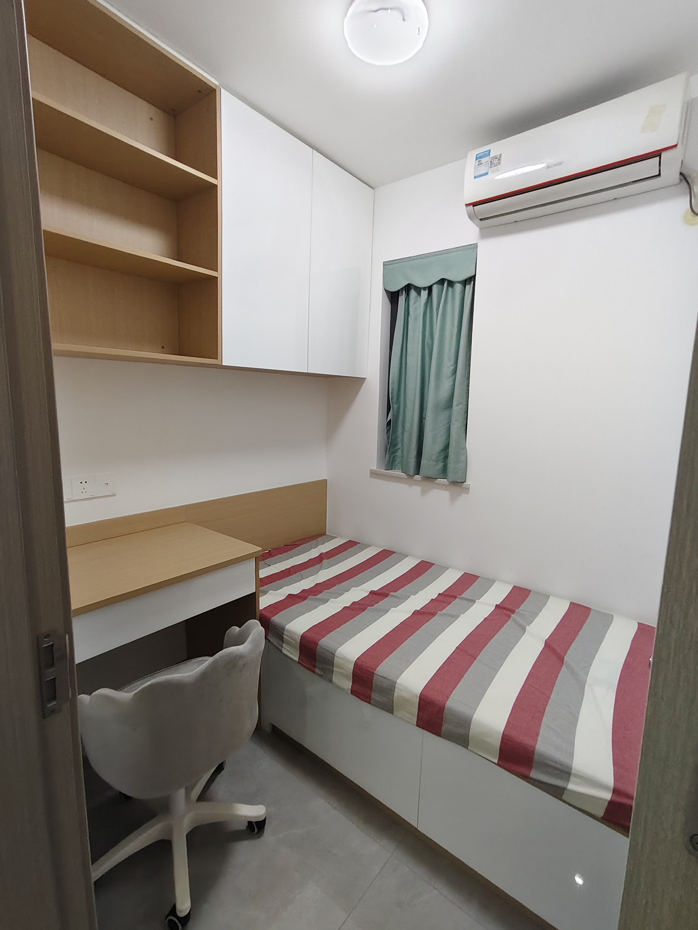 华润中心  3室2厅1卫   5800.00元/月室内图