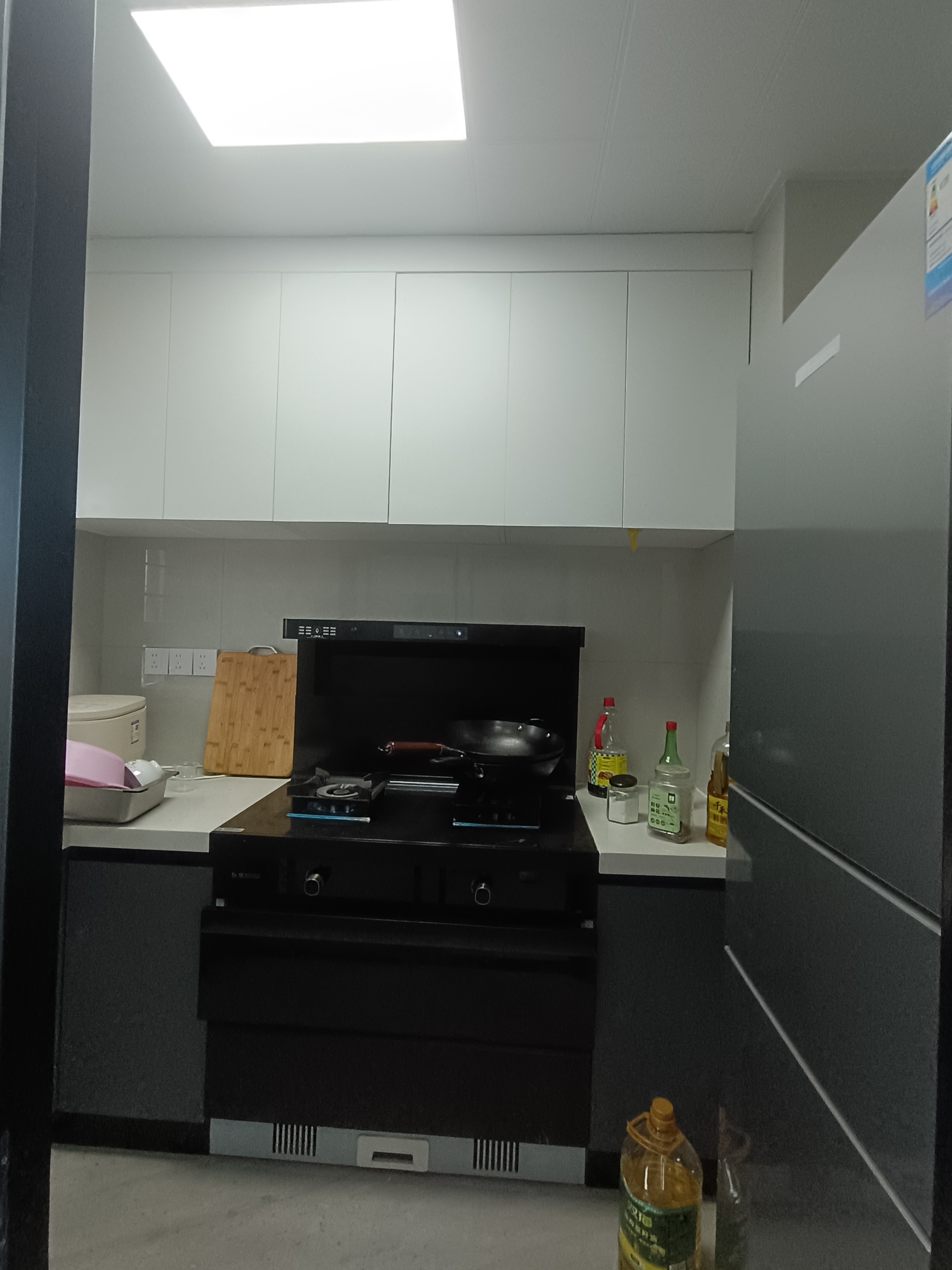 荣盛花语书苑  4室2厅2卫   2500.00元/月室内图