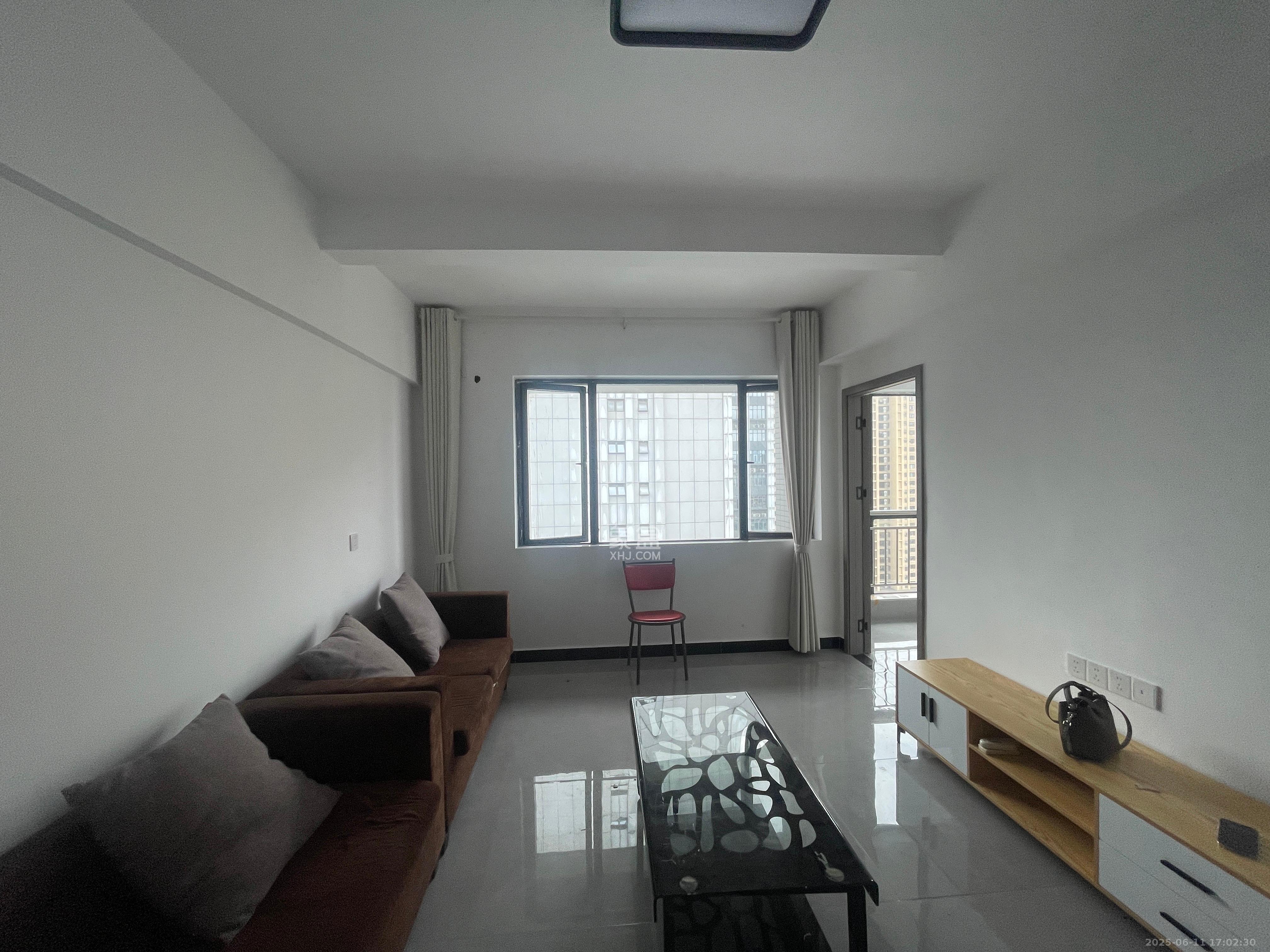 亚商国际 2室2厅1卫 2000.0元/月 亚商国际 2室2厅1卫 2000.0元/月室内图