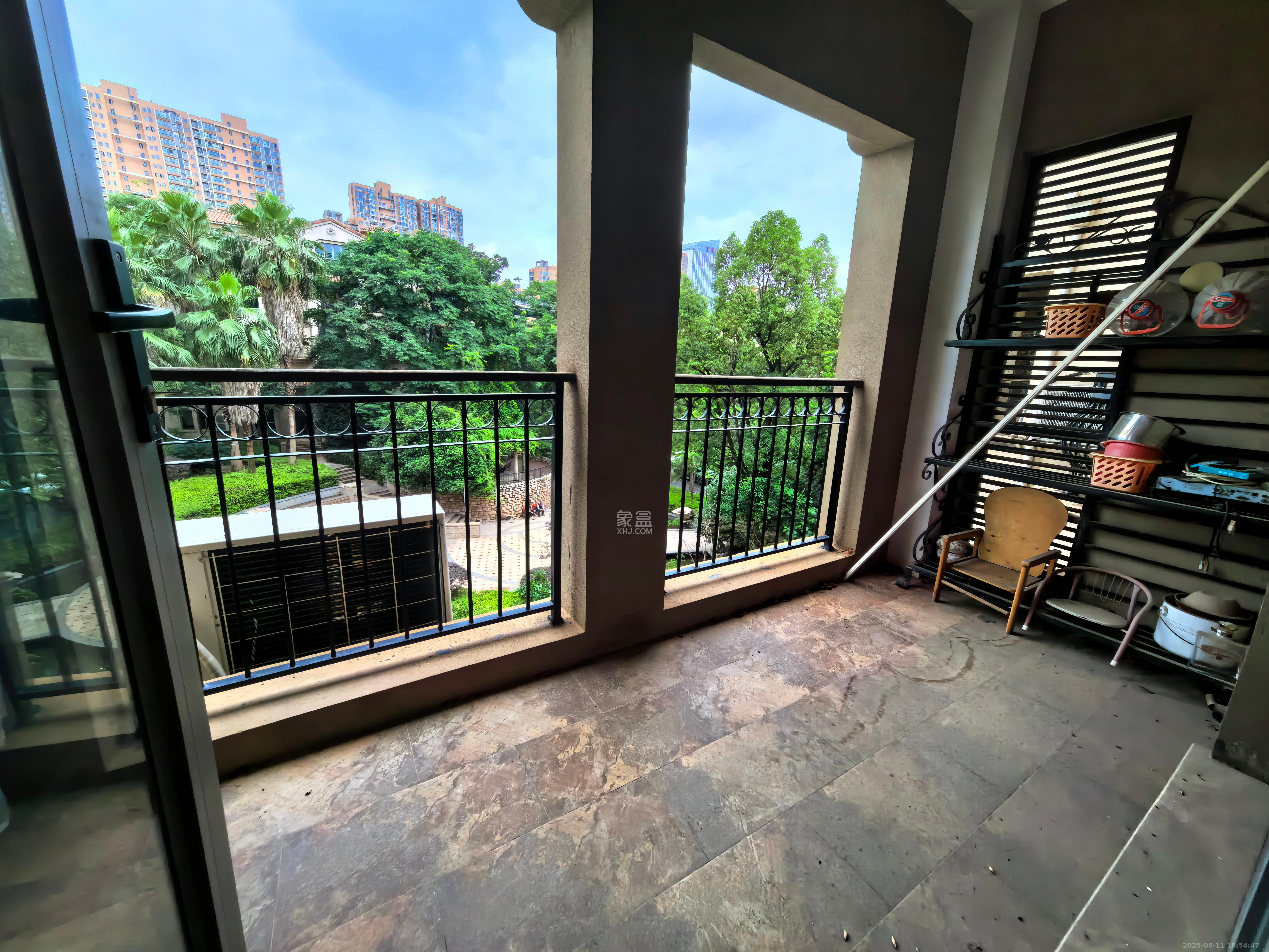 托斯卡纳洋房高层 4室1厅2卫 5500.0元/月 托斯卡纳洋房高层 4室1厅2卫 5500.0元/月室内图