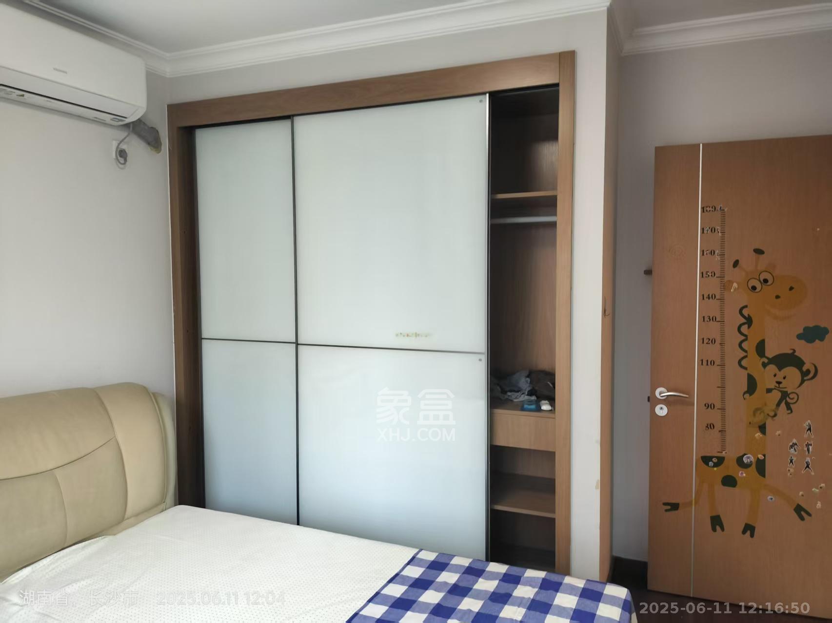 万科白鹭郡  3室2厅1卫   2700.00元/月室内图