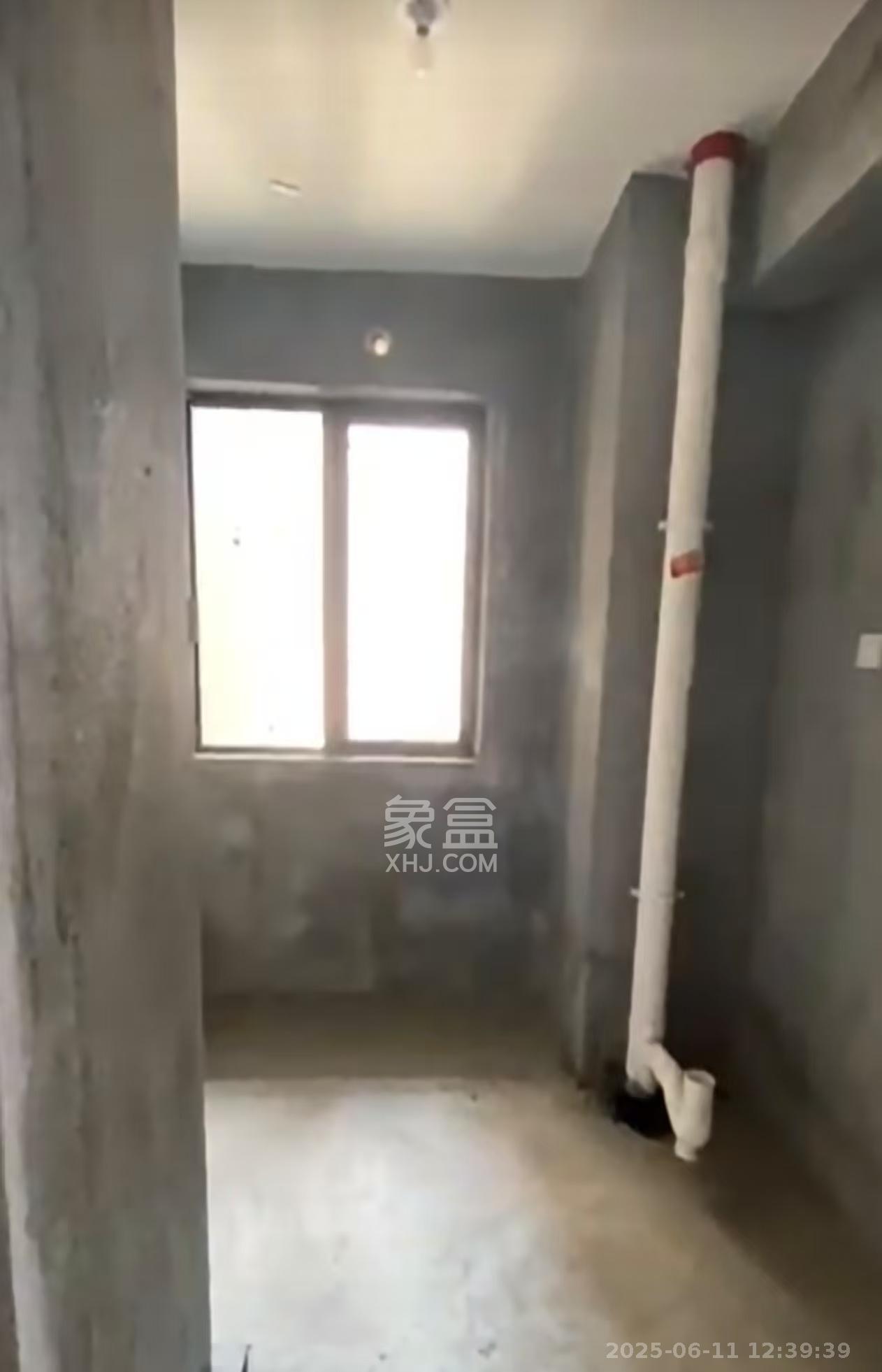 鸿邦国际城 3室2厅2卫 1000.0元/月 鸿邦国际城 3室2厅2卫 1000.0元/月室内图