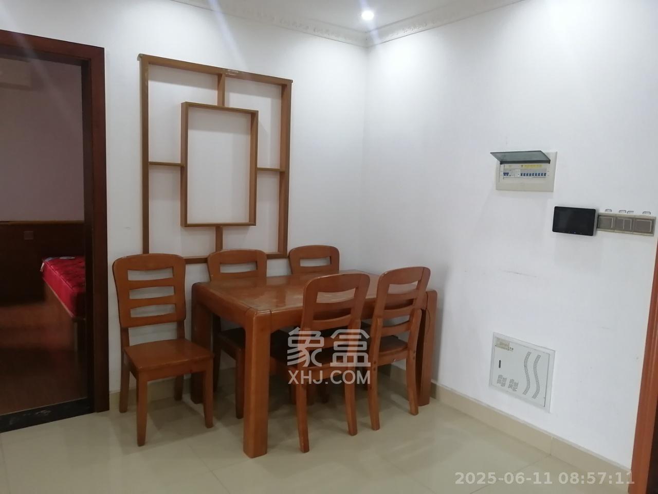 中悦领秀城 3室2厅1卫 1500.0元/月 中悦领秀城 3室2厅1卫 1500.0元/月室内图