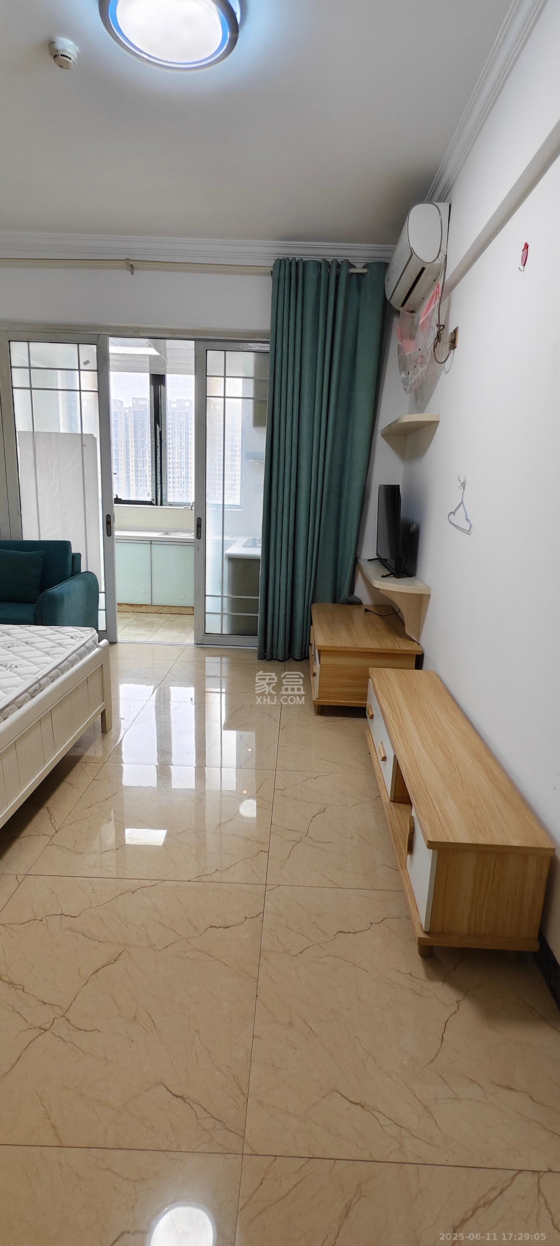 未来漫城 1室1厅1卫 1300.0元/月 未来漫城 1室1厅1卫 1300.0元/月室内图