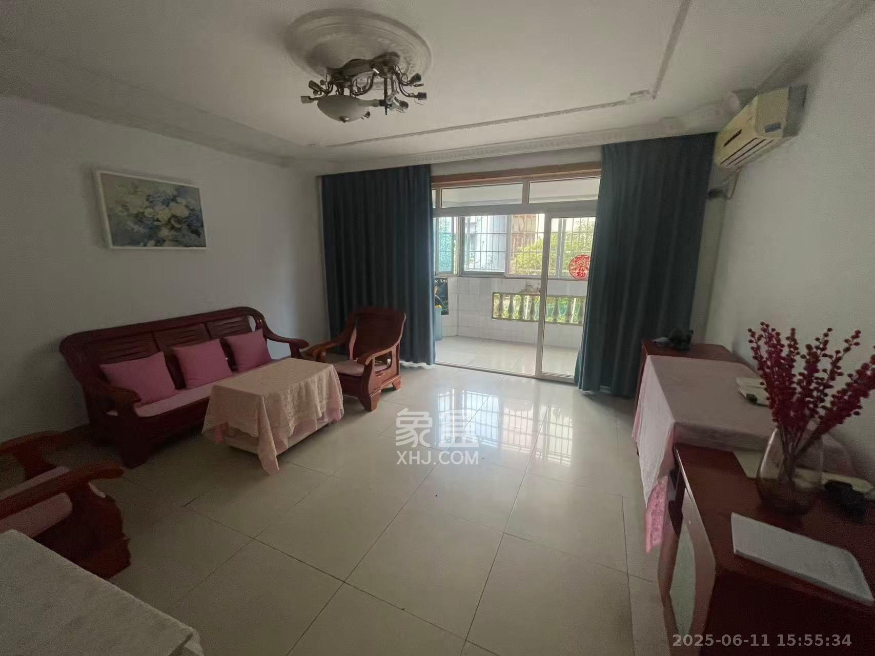 德政园  3室2厅1卫    1800.0元/月 德政园  3室2厅1卫    1800.0元/月