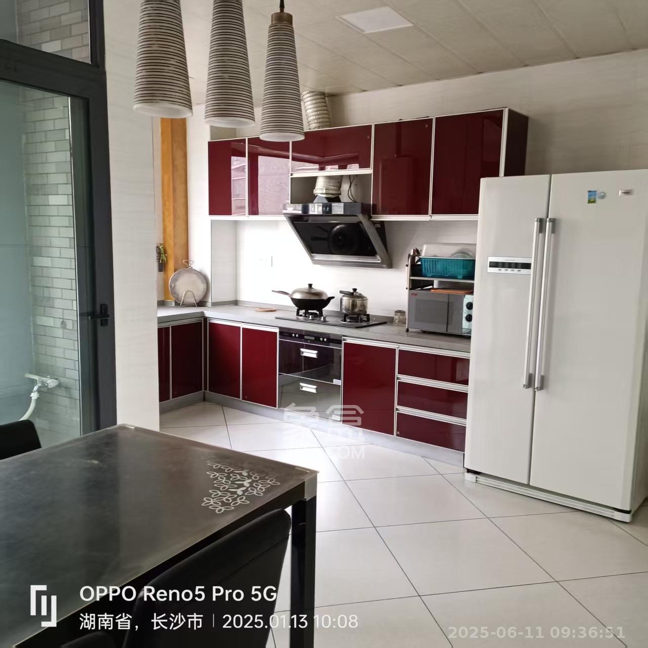 梦网景园 2室2厅2卫 2600.0元/月 梦网景园 2室2厅2卫 2600.0元/月室内图