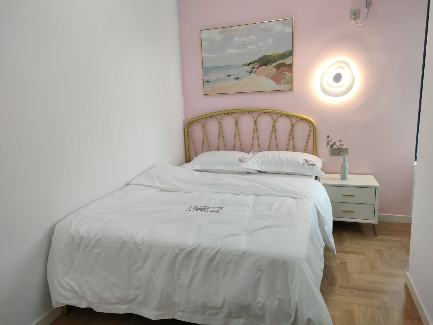 宁邦广场 3室2厅1卫 2000.0元/月 宁邦广场 3室2厅1卫 2000.0元/月室内图