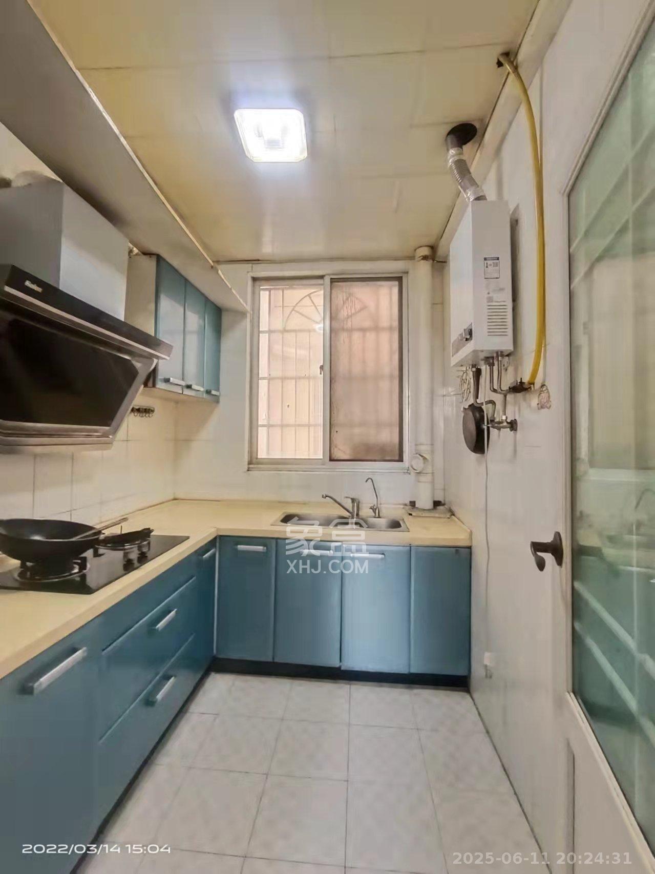 省建苑小区 3室2厅1卫 3000.0元/月 省建苑小区 3室2厅1卫 3000.0元/月室内图