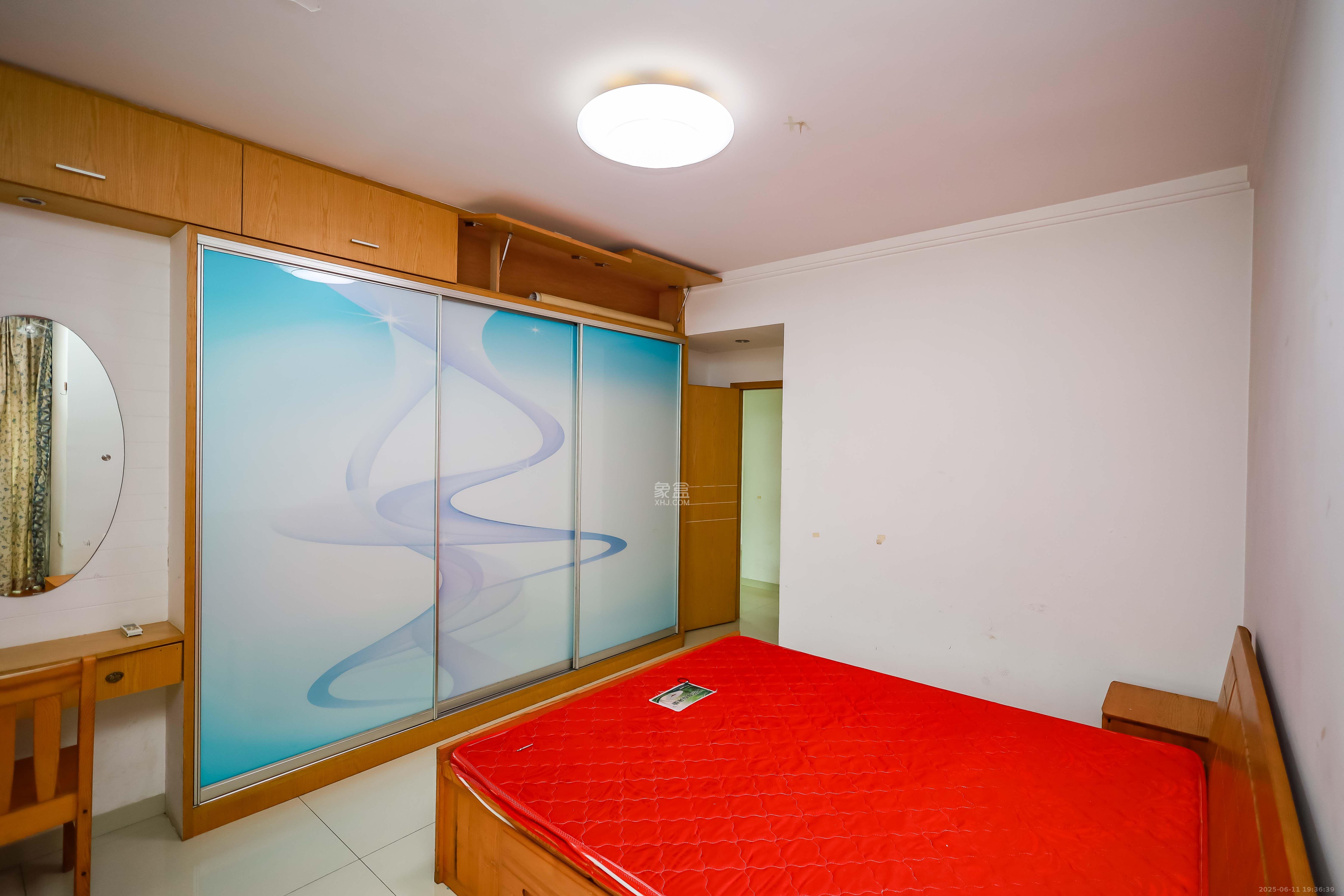 卓越蔚蓝海岸一期 2室2厅1卫 1800.0元/月 卓越蔚蓝海岸一期 2室2厅1卫 1800.0元/月室内图