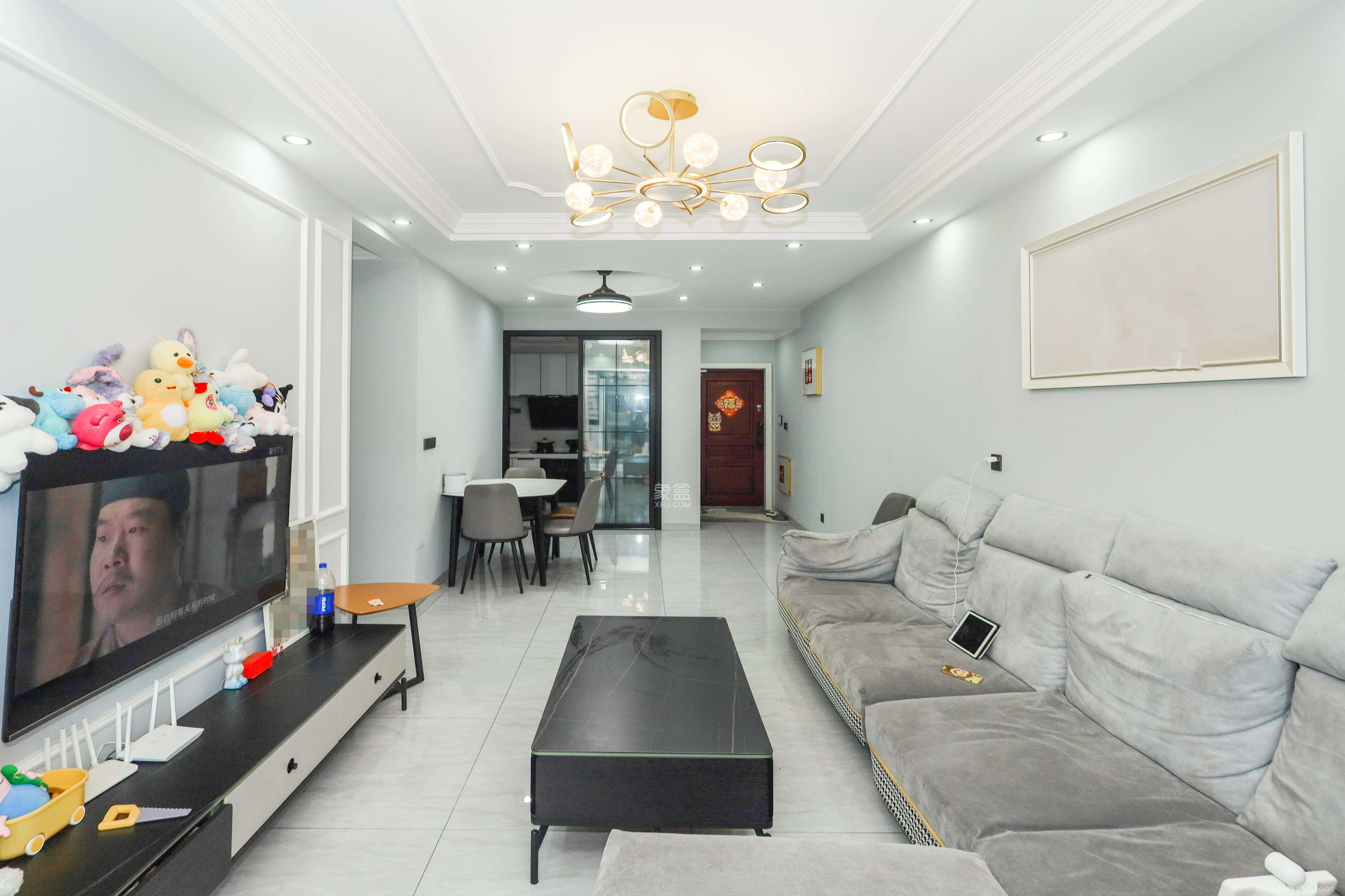 山水梅溪雅郡 3室2厅1卫 95.0万 山水梅溪雅郡 3室2厅1卫 95.0万客厅