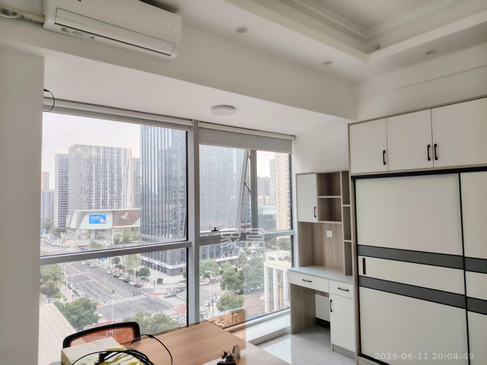 奥克斯滨仕花园(奥克斯洋湖广场/奥克斯中心) 1室1厅1卫 2000.0元/月 奥克斯滨仕花园(奥克斯洋湖广场/奥克斯中心) 1室1厅1卫 2000.0元/月室内图