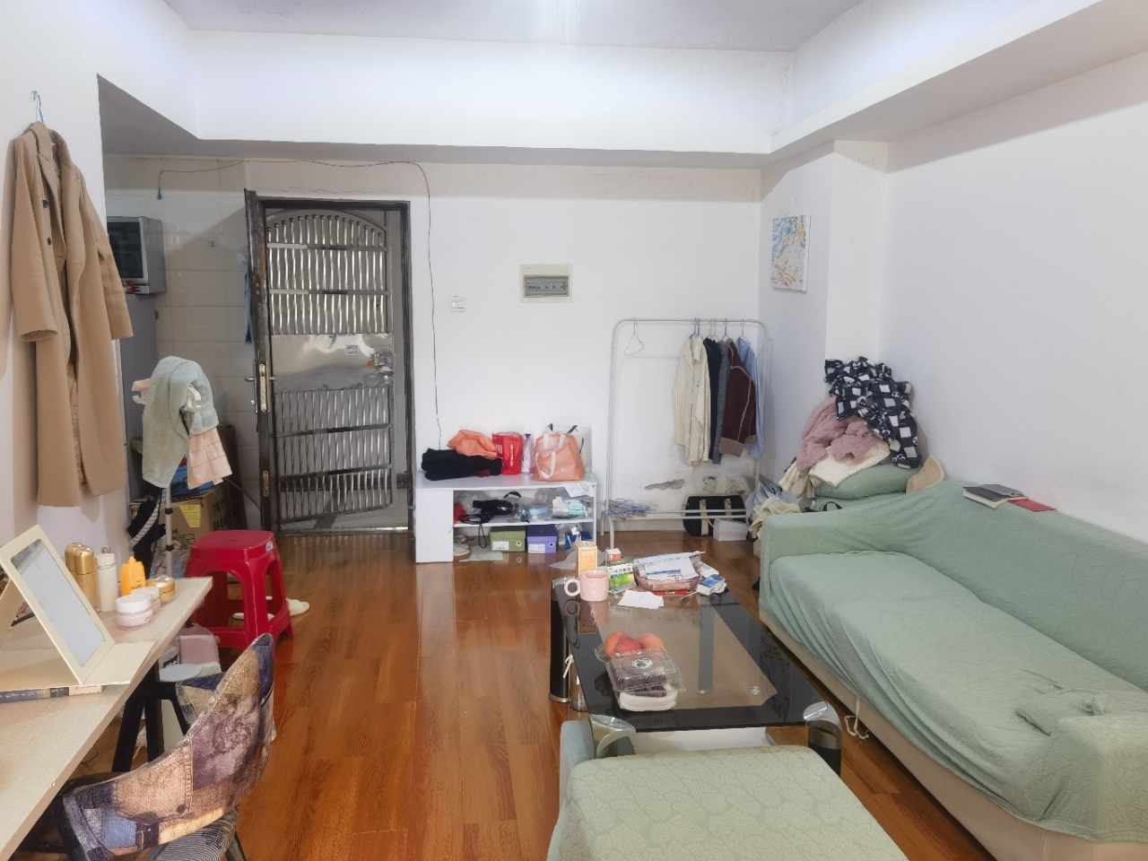 海晟瑞景  1室1厅1卫    60.0万 海晟瑞景  1室1厅1卫    60.0万室内图