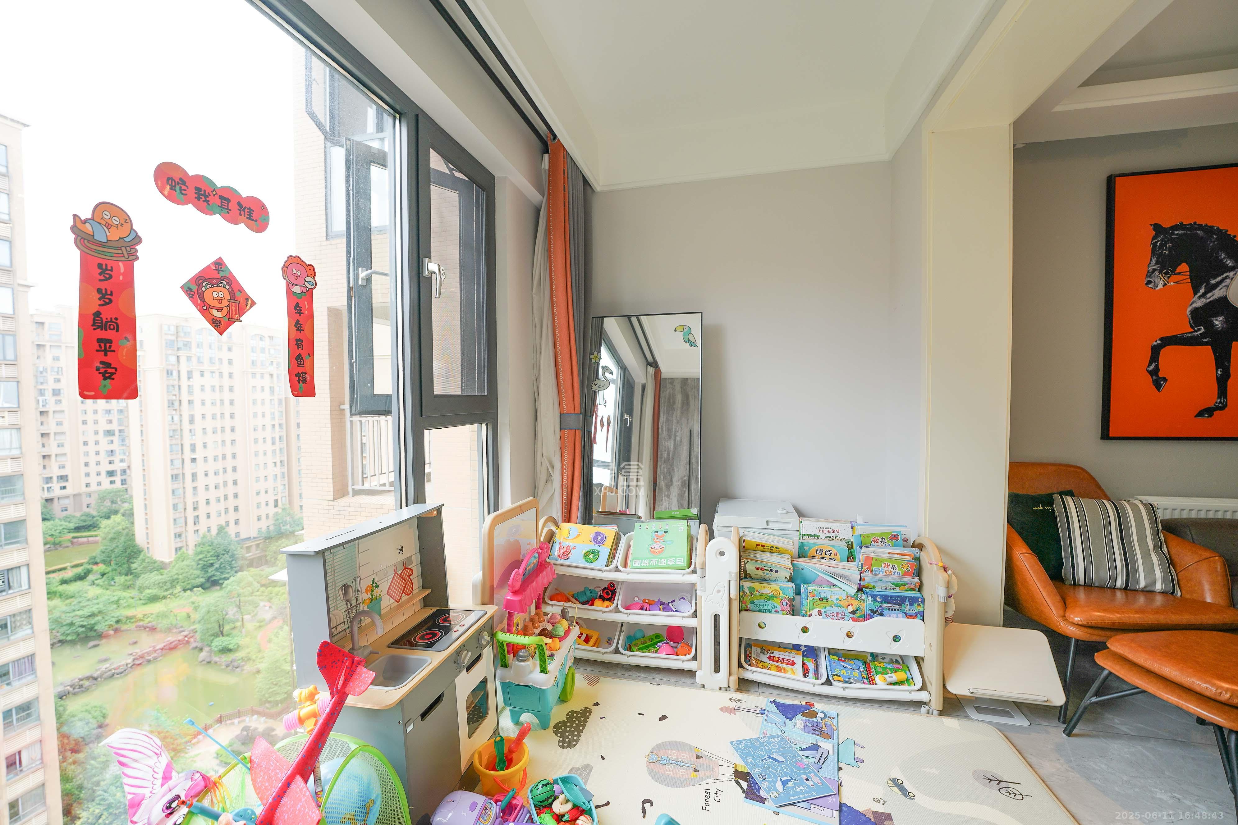 和美星城 3室1厅1卫 115.0万 和美星城 3室1厅1卫 115.0万阳台