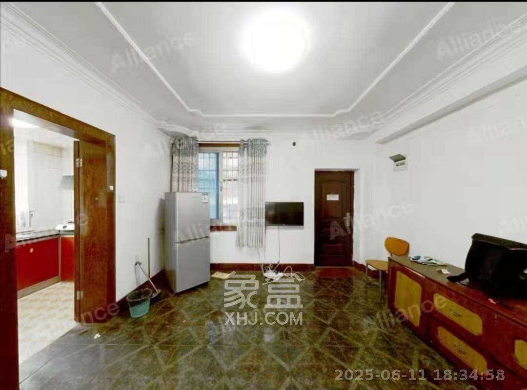 砂子塘社区  2室1厅1卫    1400.0元/月 砂子塘社区  2室1厅1卫    1400.0元/月室内图