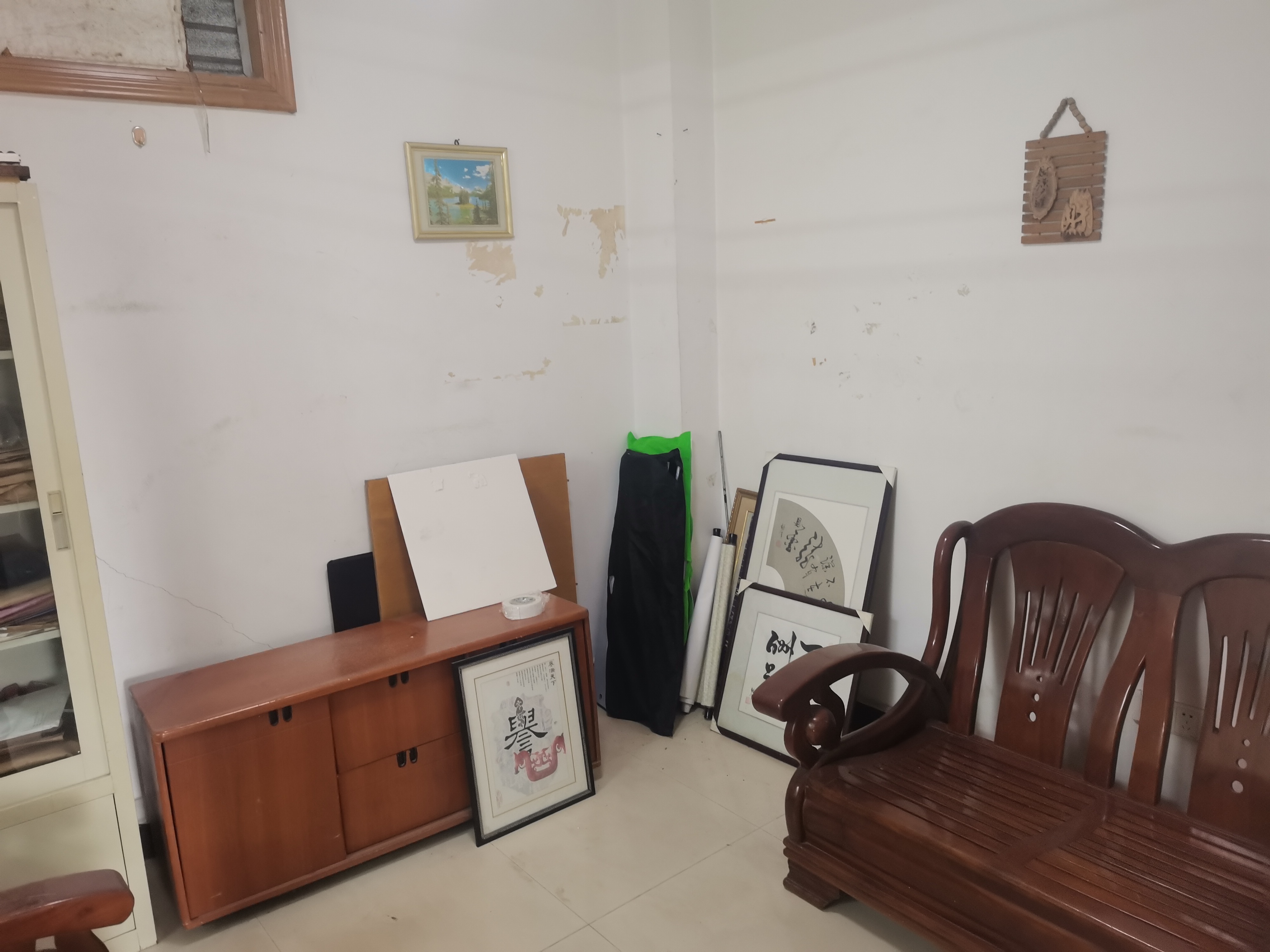 康业西湖苑 2室2厅1卫 1800.0元/月 康业西湖苑 2室2厅1卫 1800.0元/月室内图