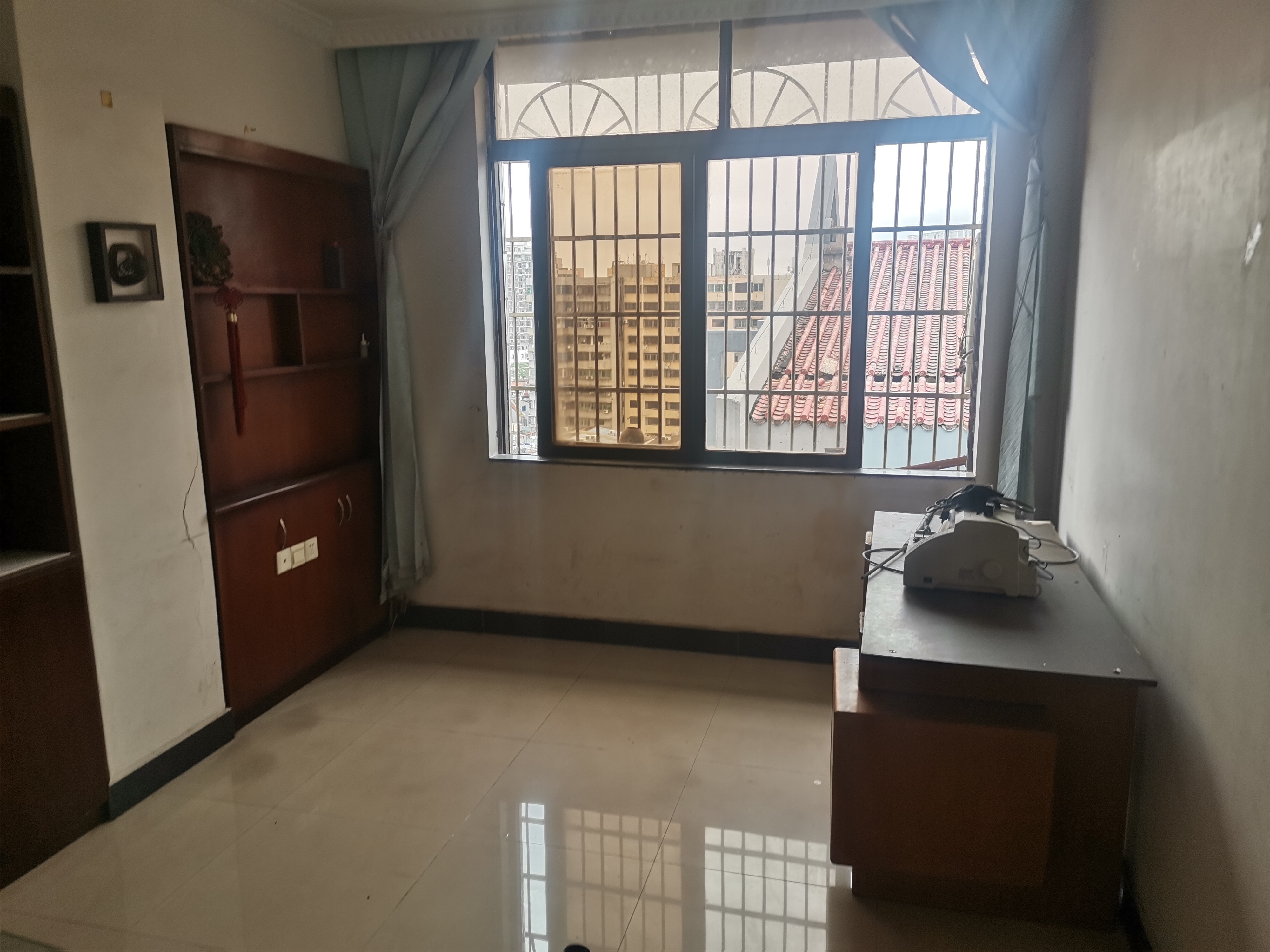 康业西湖苑  2室2厅1卫    1800.0元/月室内图