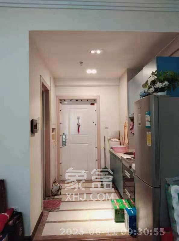 西子一间 1室1厅1卫 1700.0元/月 西子一间 1室1厅1卫 1700.0元/月室内图