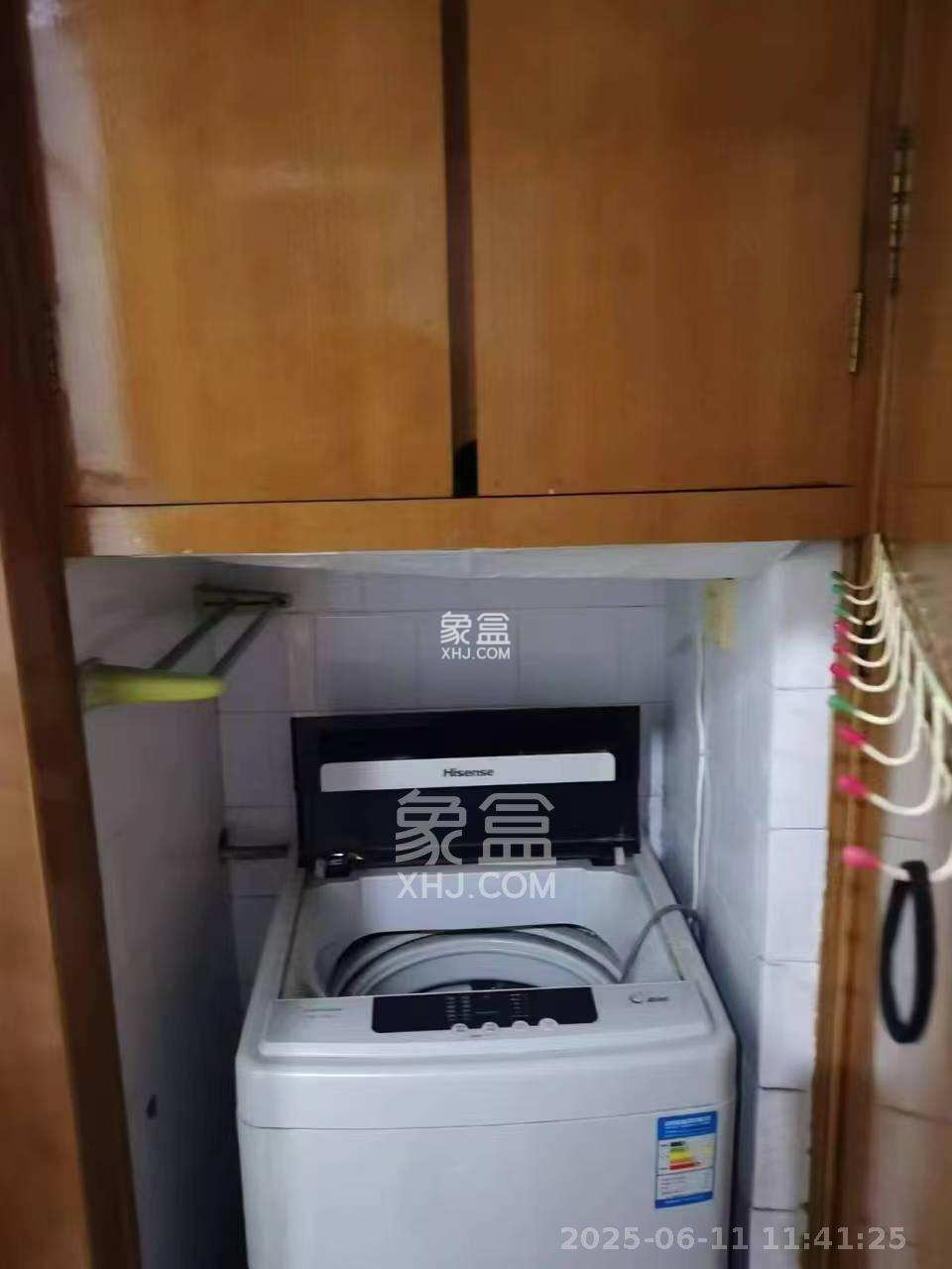 湖南大学民主村 2室1厅1卫 2700.0元/月 湖南大学民主村 2室1厅1卫 2700.0元/月室内图