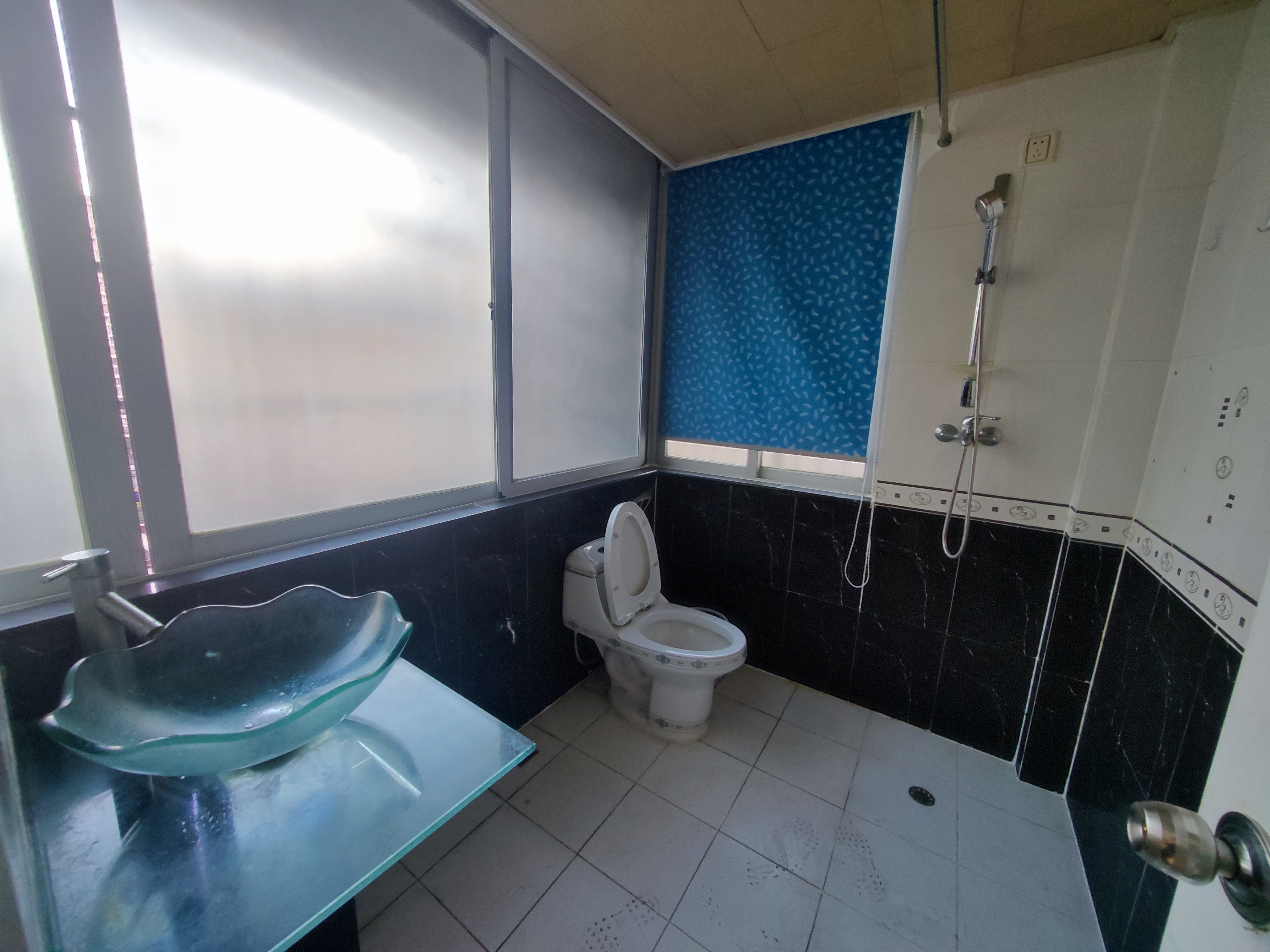 四季大厦 3室2厅1卫 3000.0元/月 四季大厦 3室2厅1卫 3000.0元/月室内图