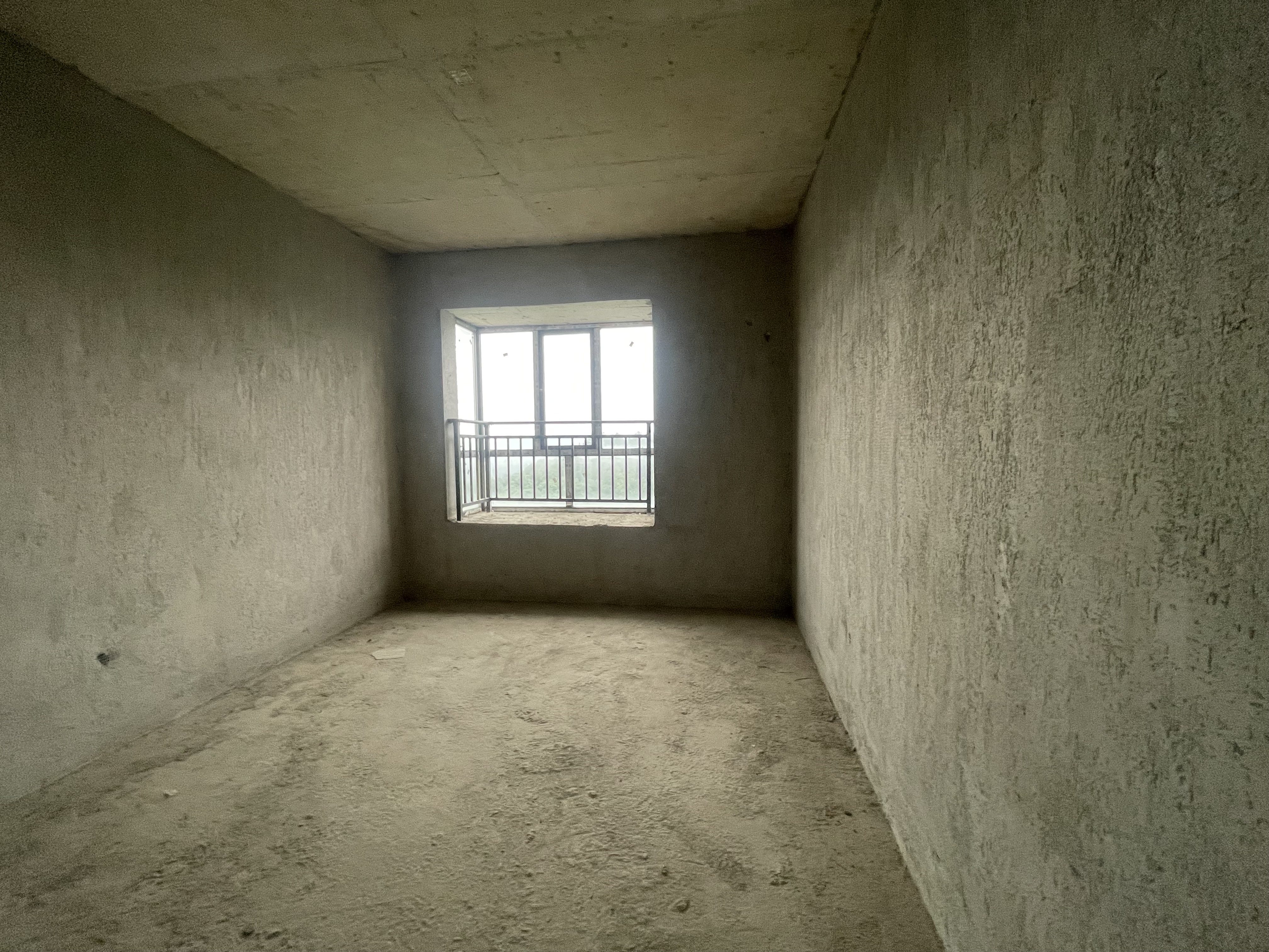 德桂园书香苑  3室2厅2卫    65.0万卧室