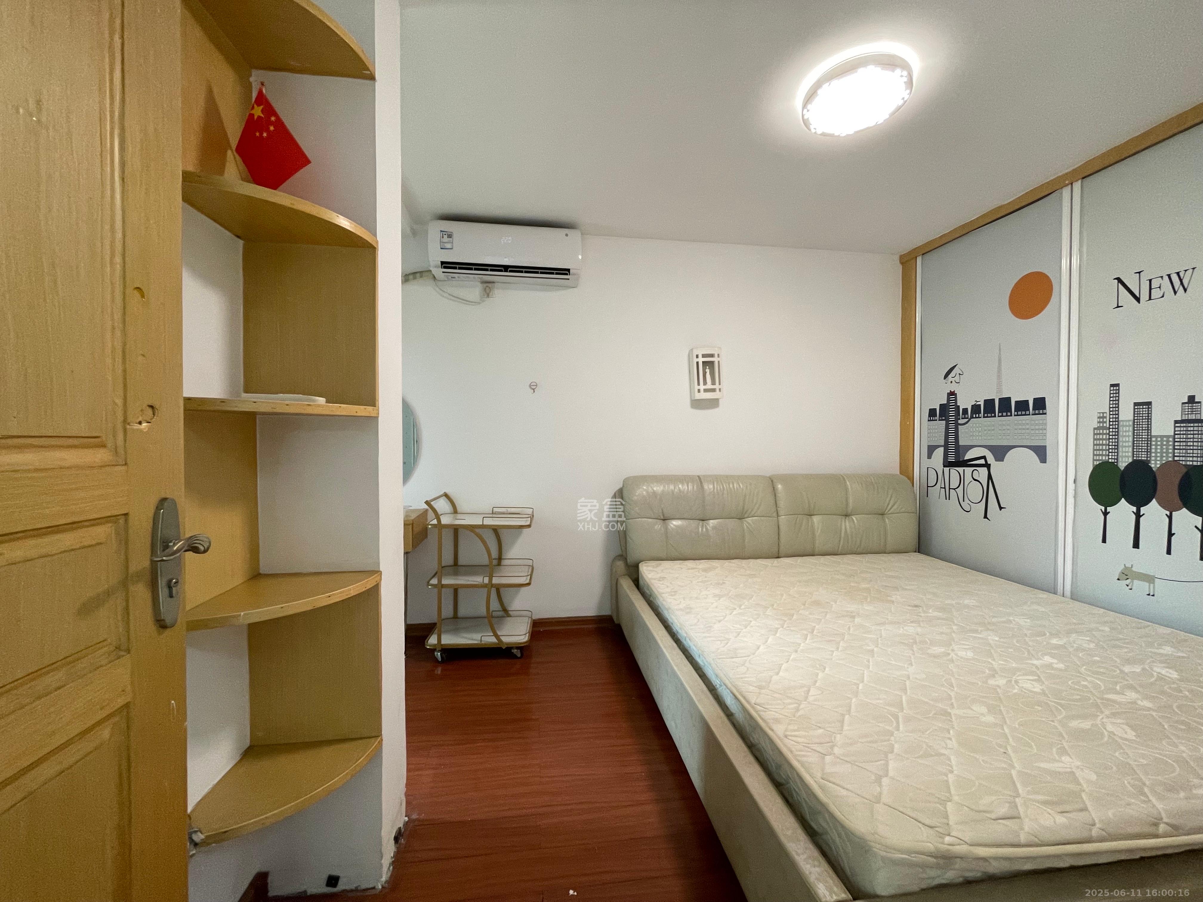 江临天下  2室1厅1卫    1600.0元/月 江临天下  2室1厅1卫    1600.0元/月室内图