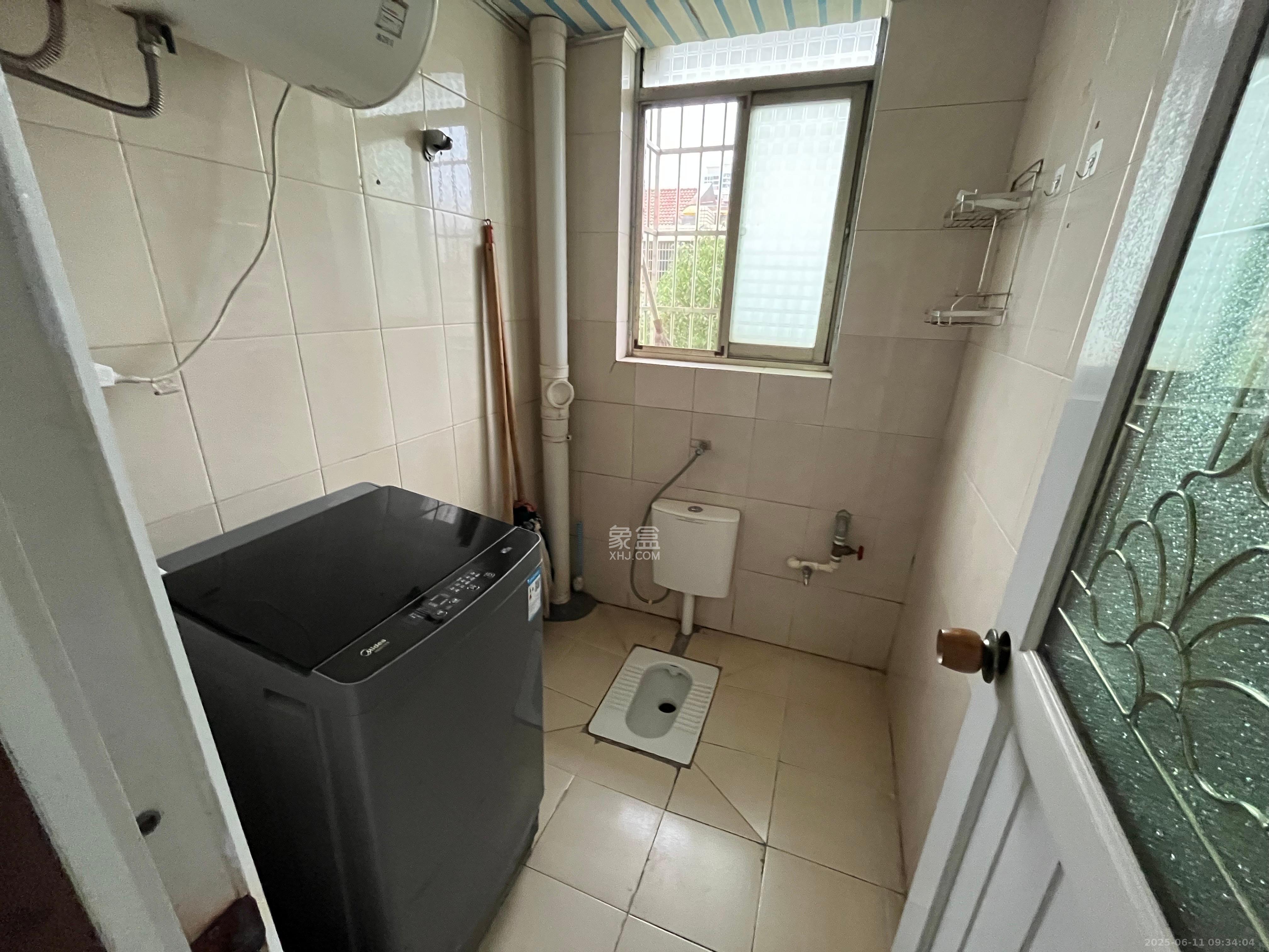 兴联小区  2室2厅1卫    1400.0元/月室内图