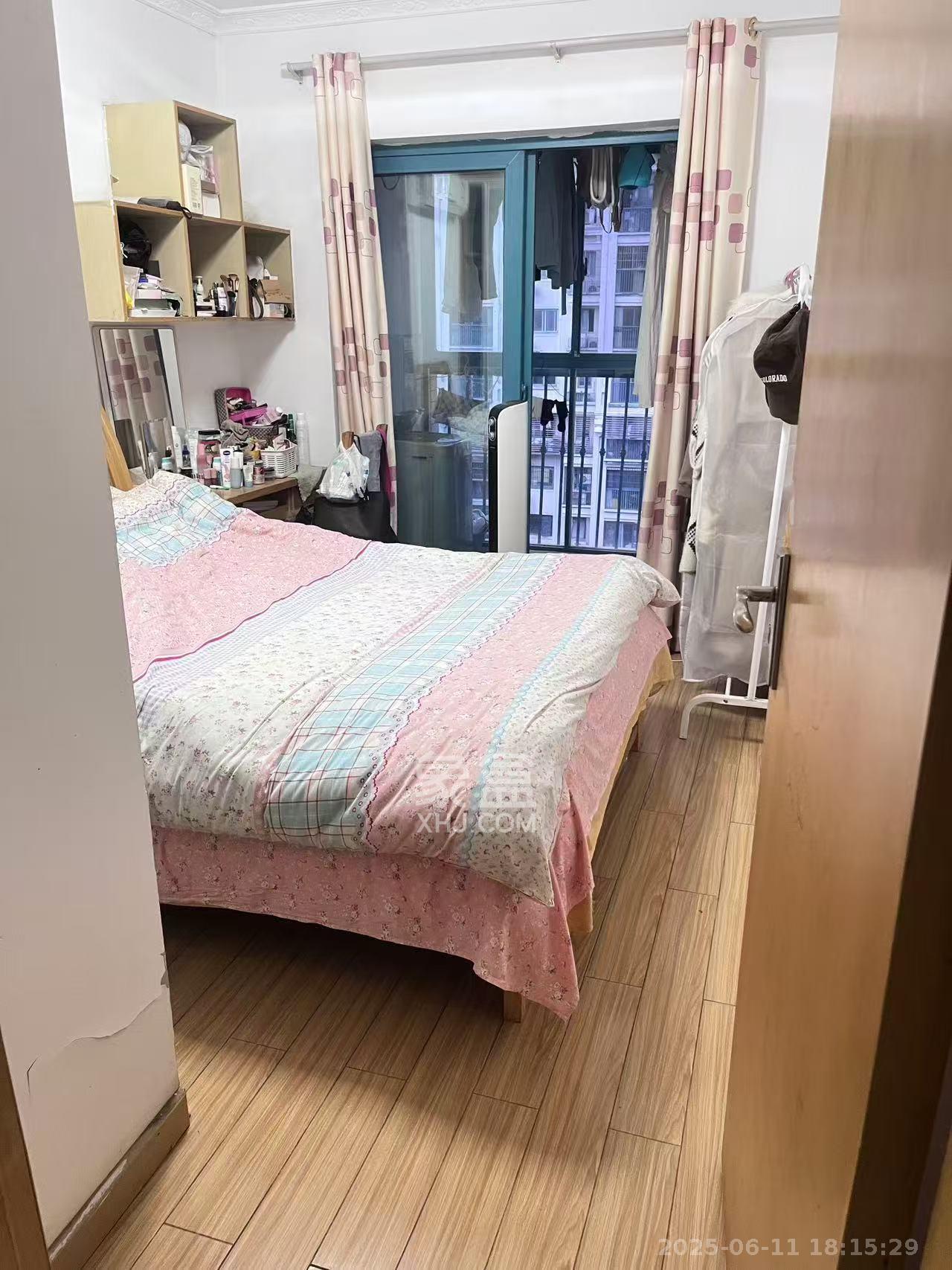 蝴蝶谷  1室1厅1卫   1400.00元/月室内图