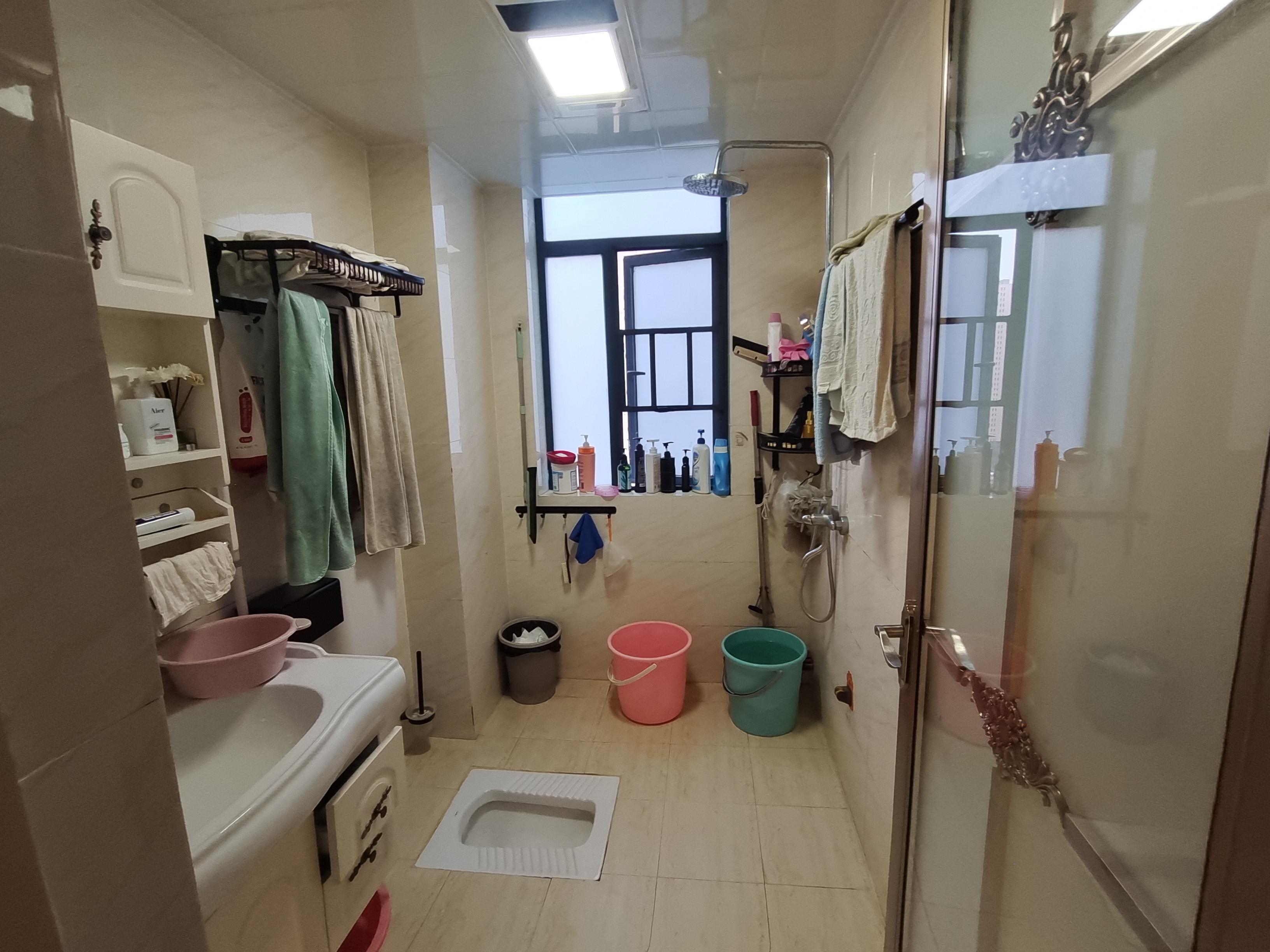 百弘学府城  3室2厅2卫    78.8万 百弘学府城  3室2厅2卫    78.8万客厅