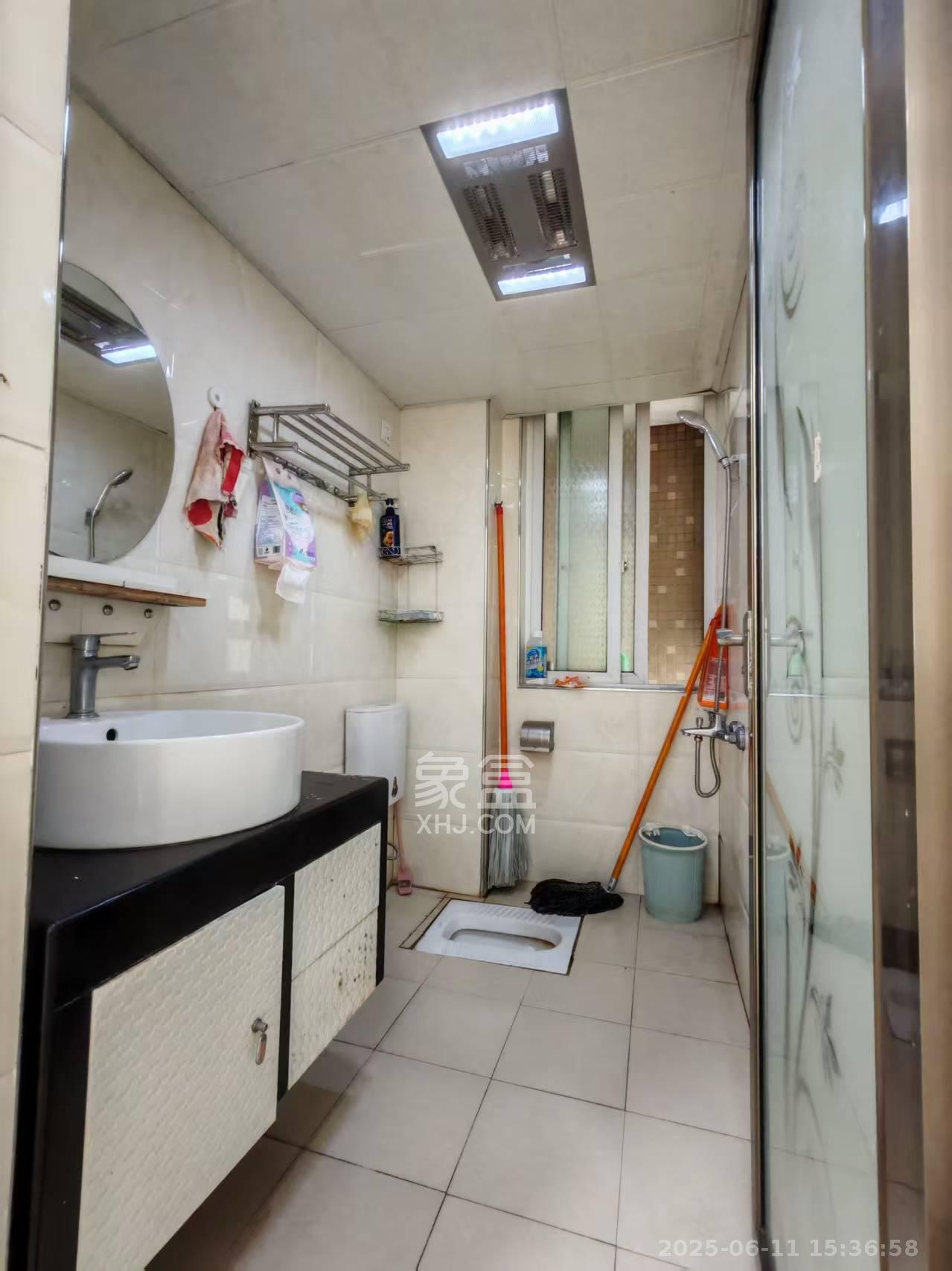 光明城市（星辰青年城）  2室1厅1卫   2100.00元/月室内图
