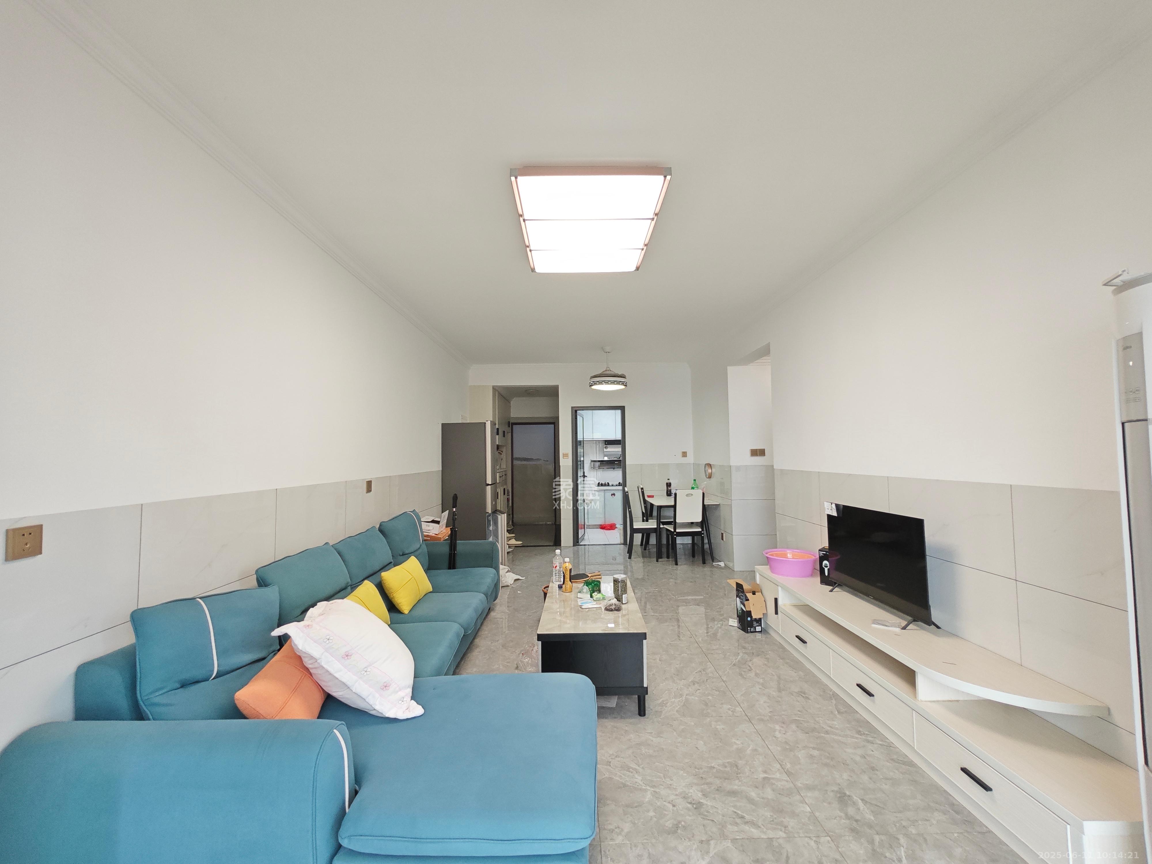 真人桥家园一期 2室2厅1卫 1800.0元/月 真人桥家园一期 2室2厅1卫 1800.0元/月室内图