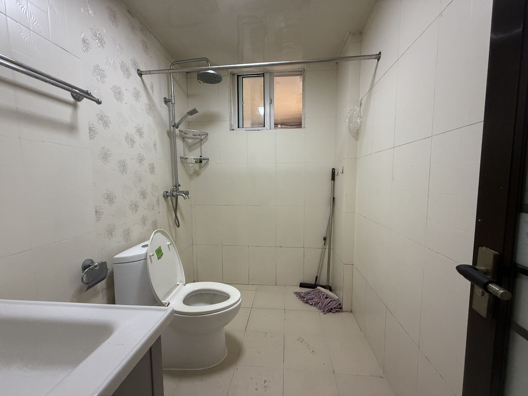 绿谷康都 3室2厅2卫 155.0万 绿谷康都 3室2厅2卫 155.0万室内图