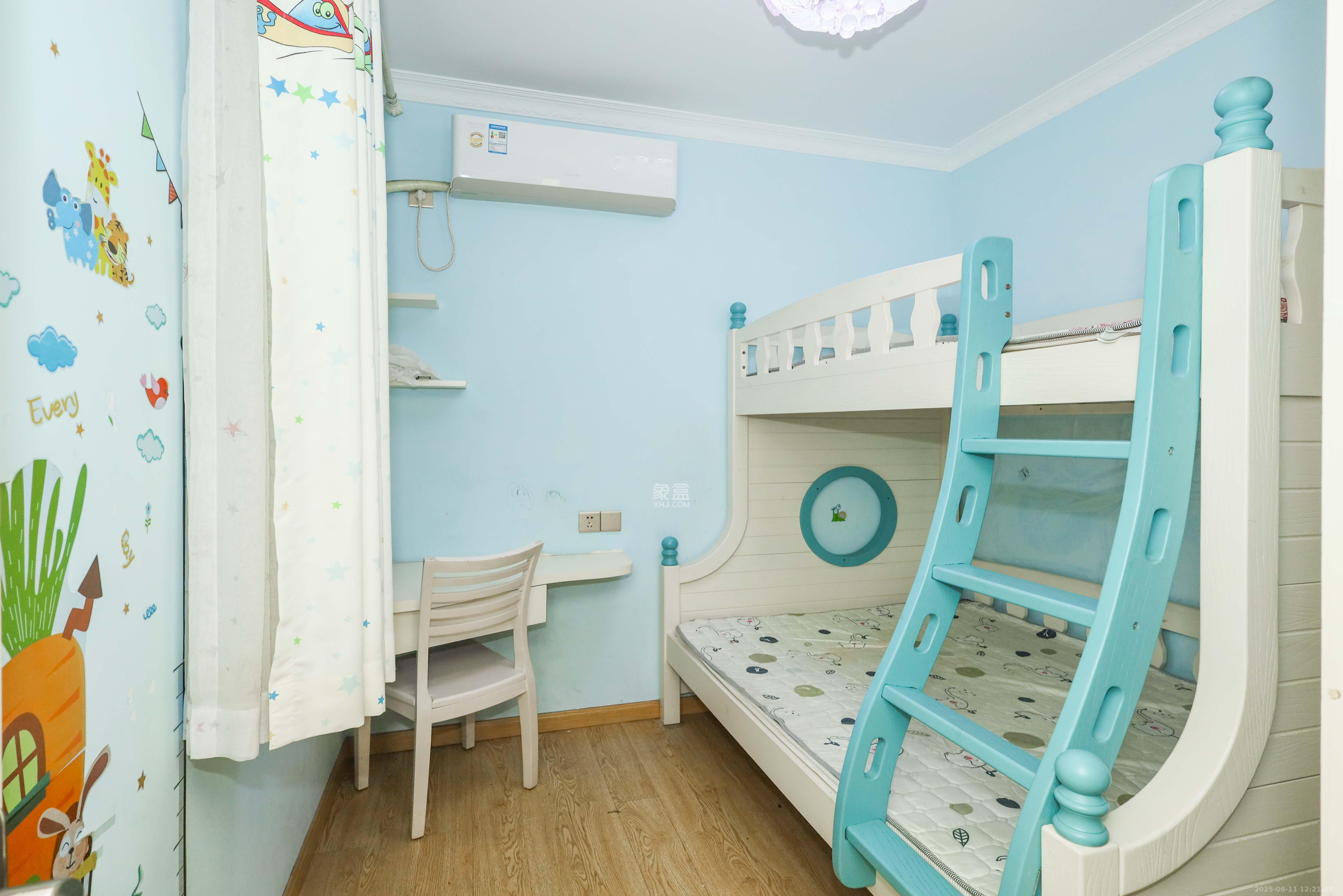 梅溪鑫苑名家  3室2厅1卫    99.8万 梅溪鑫苑名家  3室2厅1卫    99.8万卧室