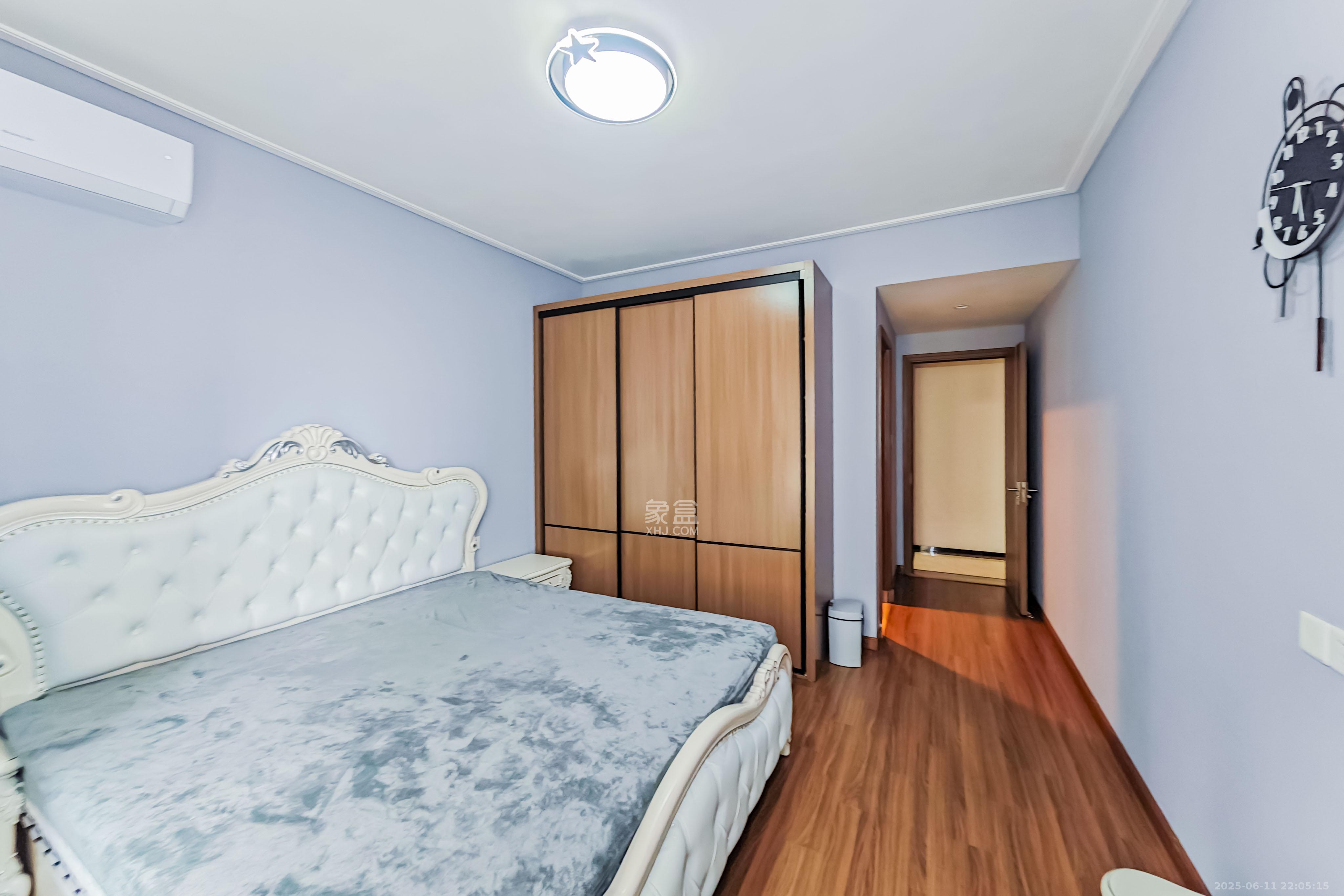 保利茉莉公馆  3室2厅2卫    160.0万 保利茉莉公馆  3室2厅2卫    160.0万卧室