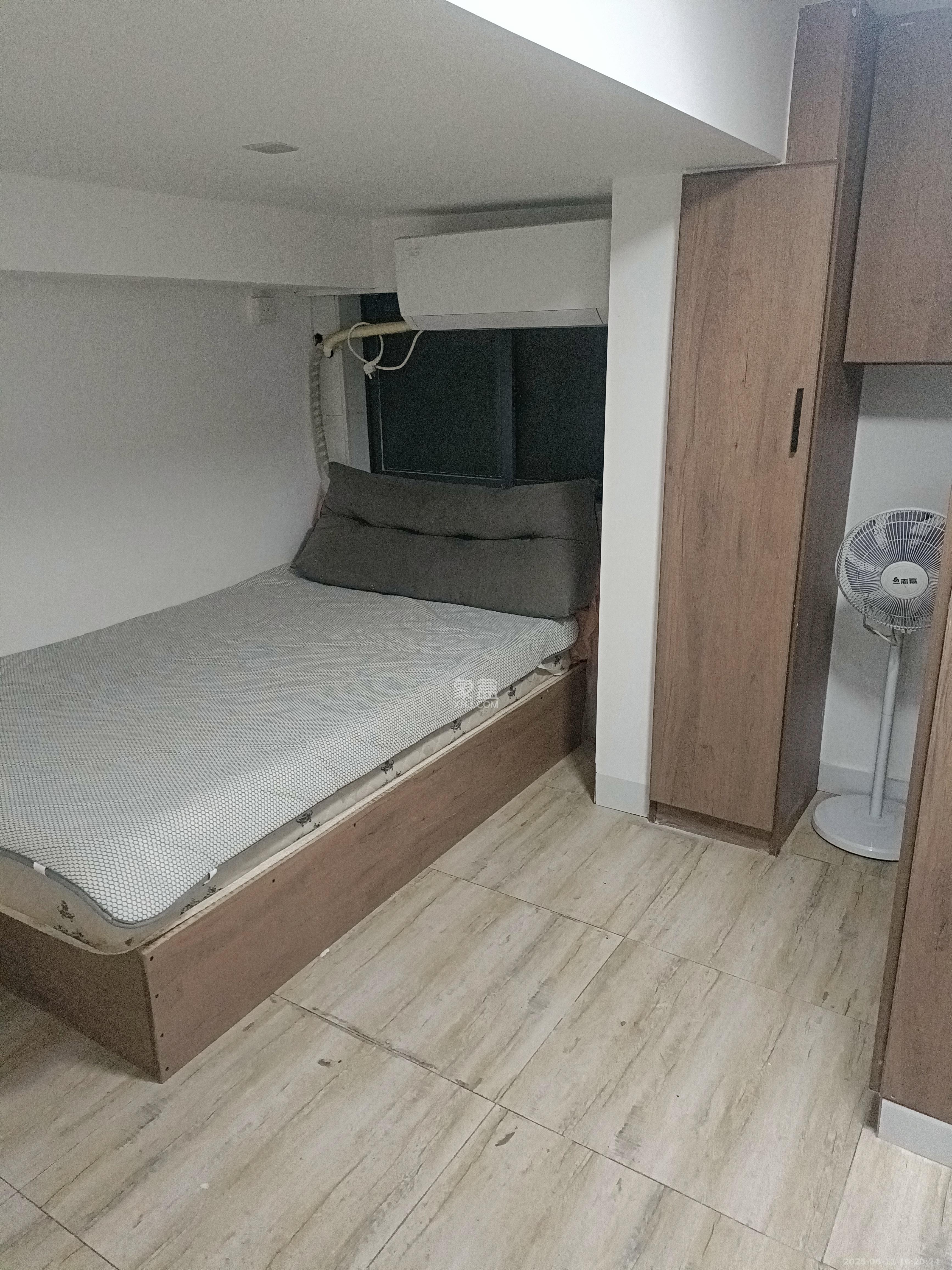 东方美地  2室2厅1卫   1650.00元/月室内图