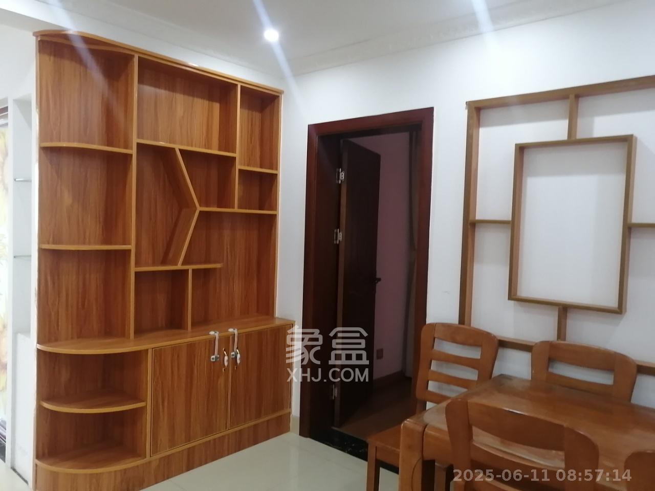 中悦领秀城 3室2厅1卫 1500.0元/月 中悦领秀城 3室2厅1卫 1500.0元/月室内图