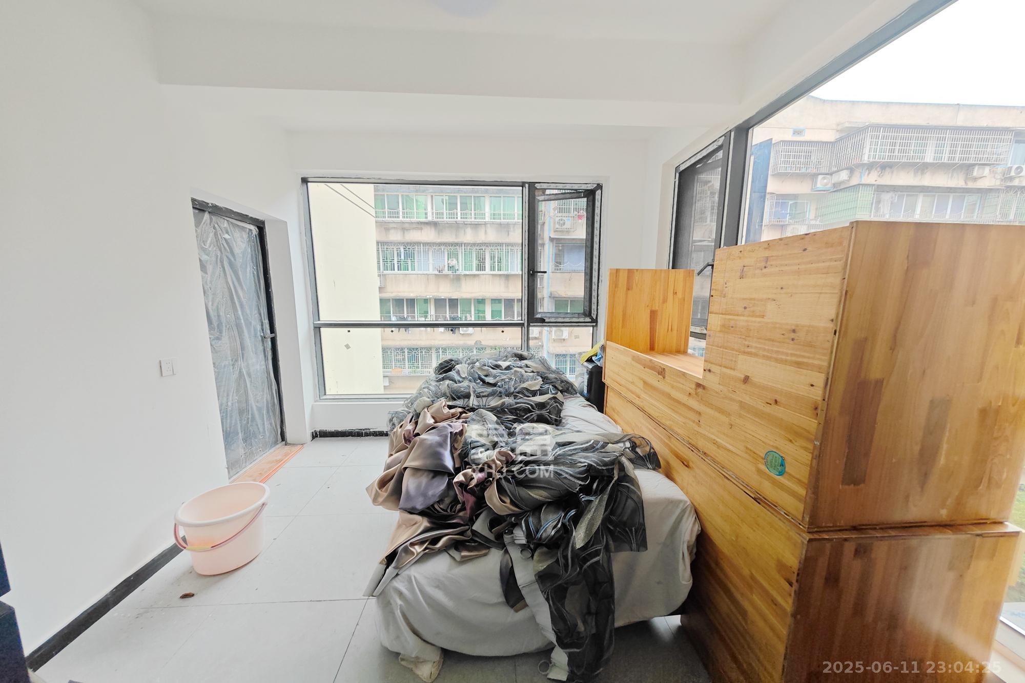 桔园小区1-8片 4室2厅2卫 80.0万 桔园小区1-8片 4室2厅2卫 80.0万其他