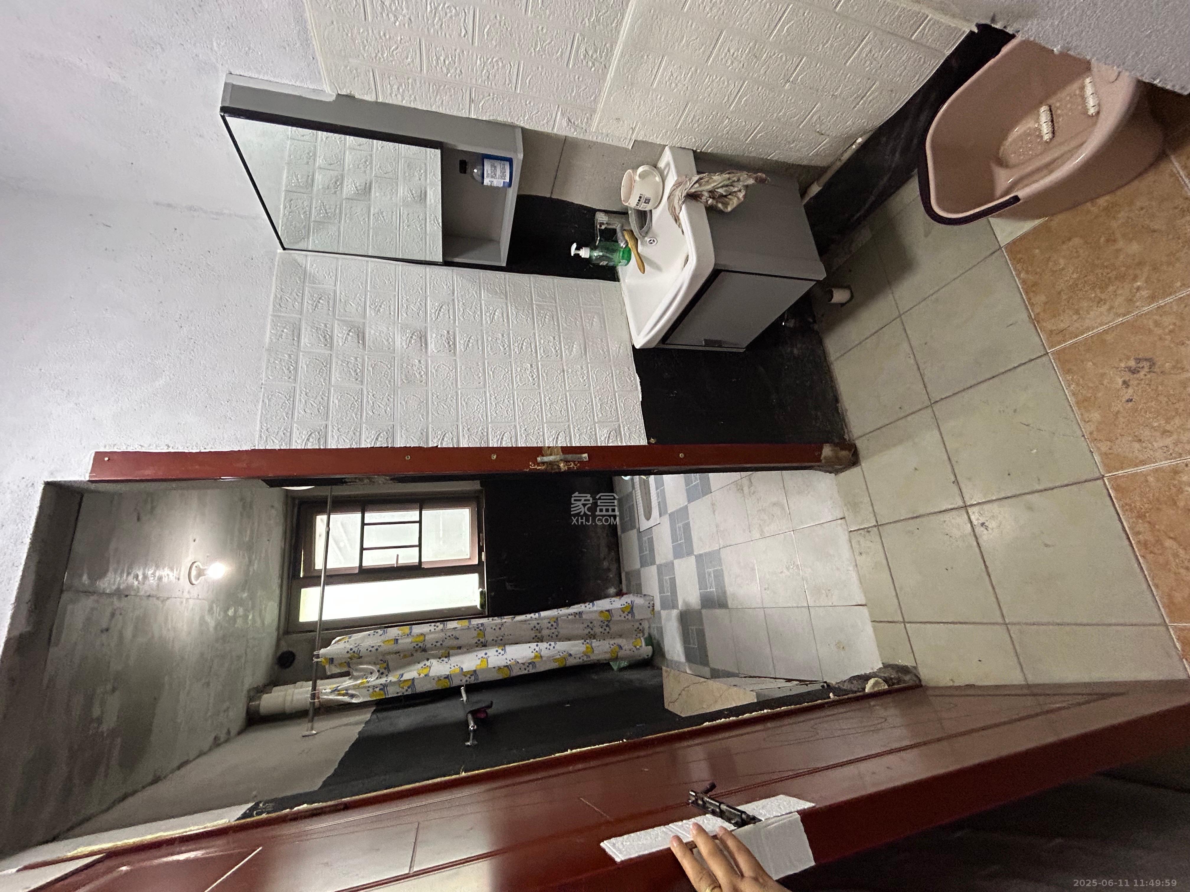 怡海星城 3室2厅1卫 1600.0元/月 怡海星城 3室2厅1卫 1600.0元/月室内图