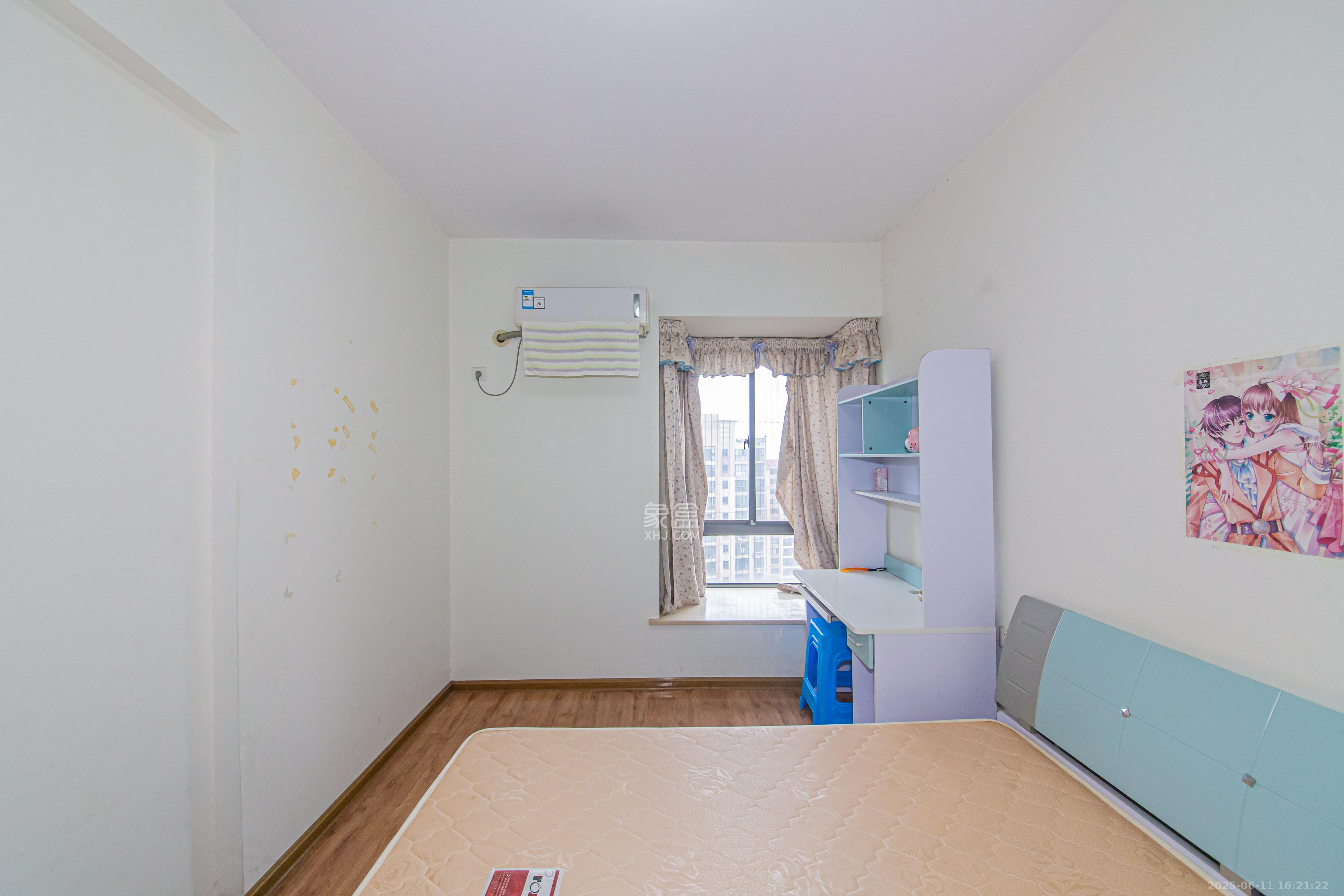 鑫远湘府逸园  2室2厅1卫    2100.0元/月室内图