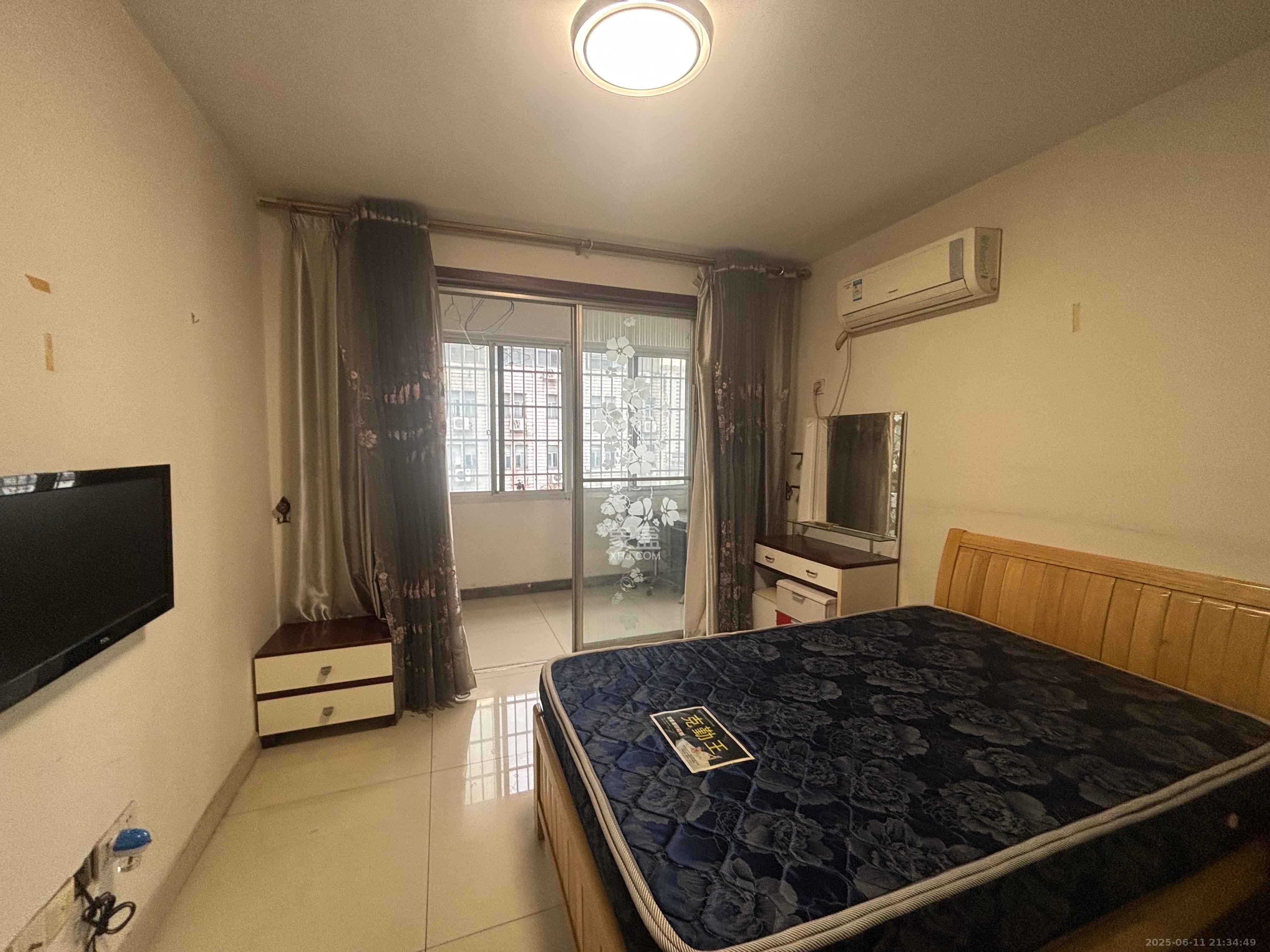 天心大厦 2室1厅1卫 2600.0元/月 天心大厦 2室1厅1卫 2600.0元/月室内图