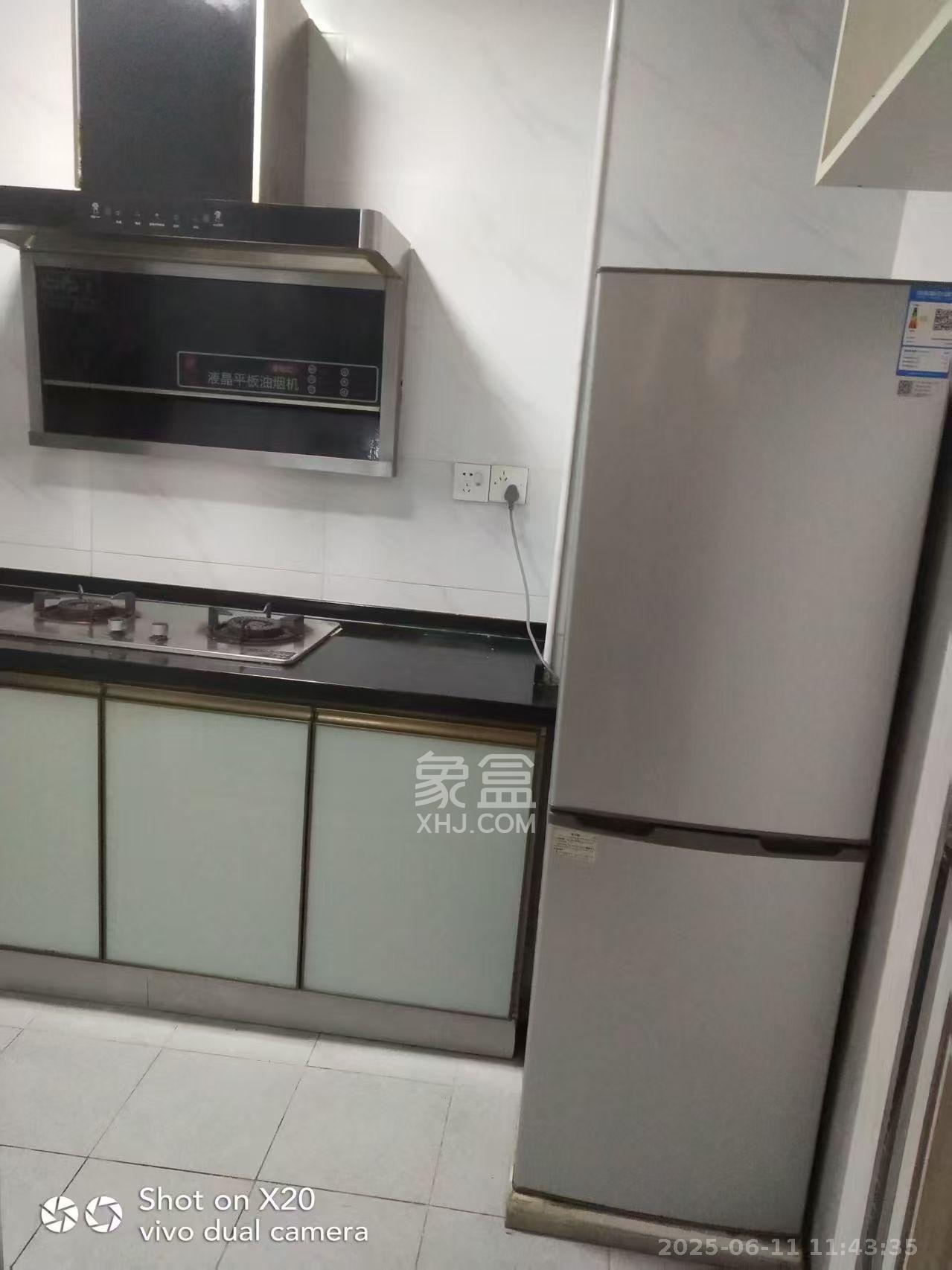 朝正美苑  2室2厅1卫   2100.00元/月室内图