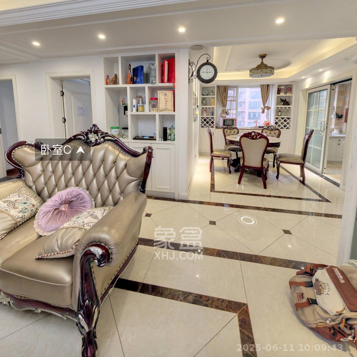 丽发新城 3室2厅2卫 2680.0元/月 丽发新城 3室2厅2卫 2680.0元/月室内图