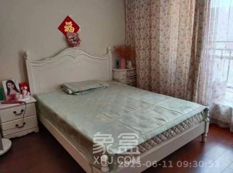 西子一间 1室1厅1卫 1700.0元/月 西子一间 1室1厅1卫 1700.0元/月室内图