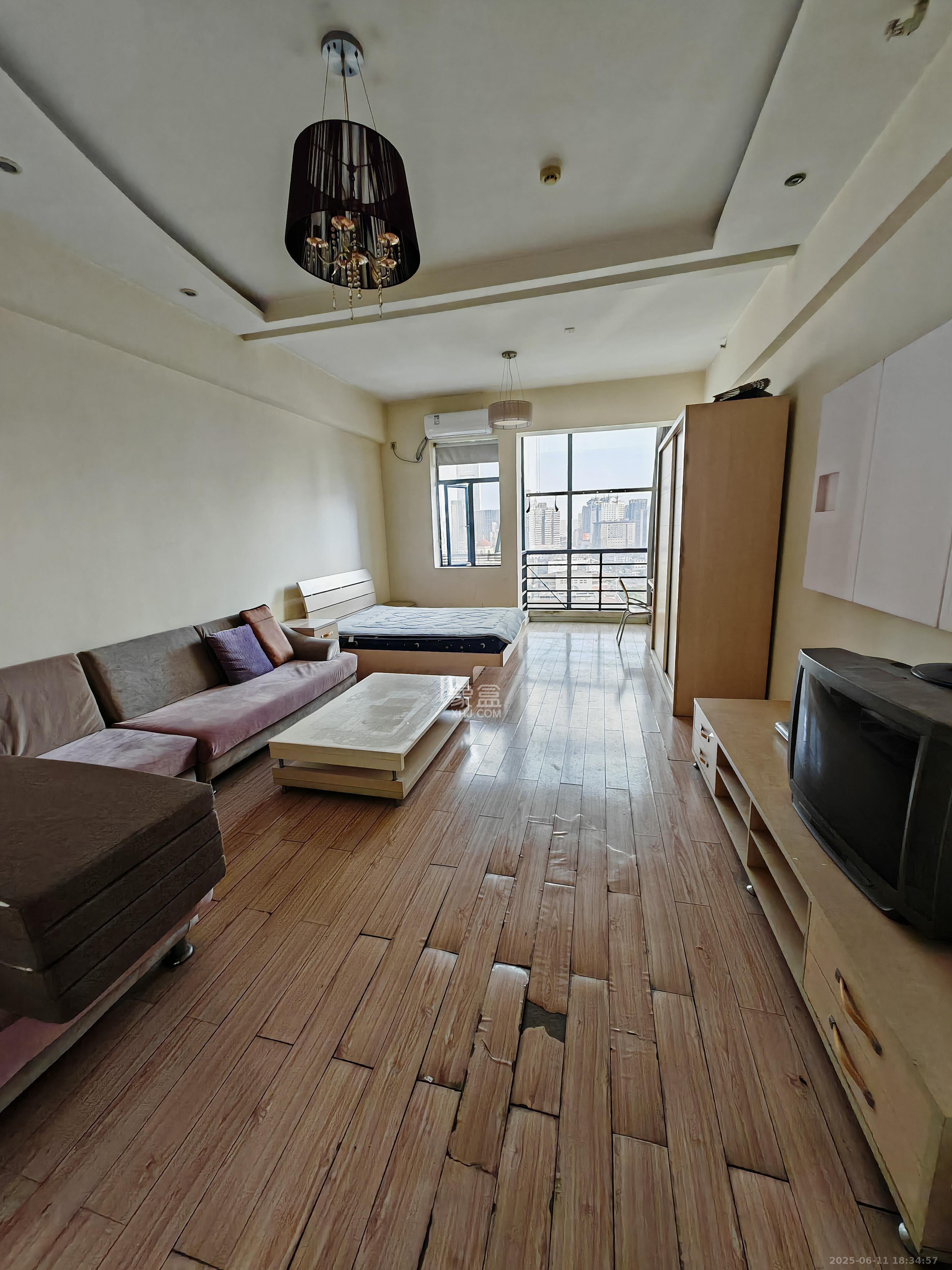 YO领域(领御大厦) 1室1厅1卫 2000.0元/月 YO领域(领御大厦) 1室1厅1卫 2000.0元/月室内图