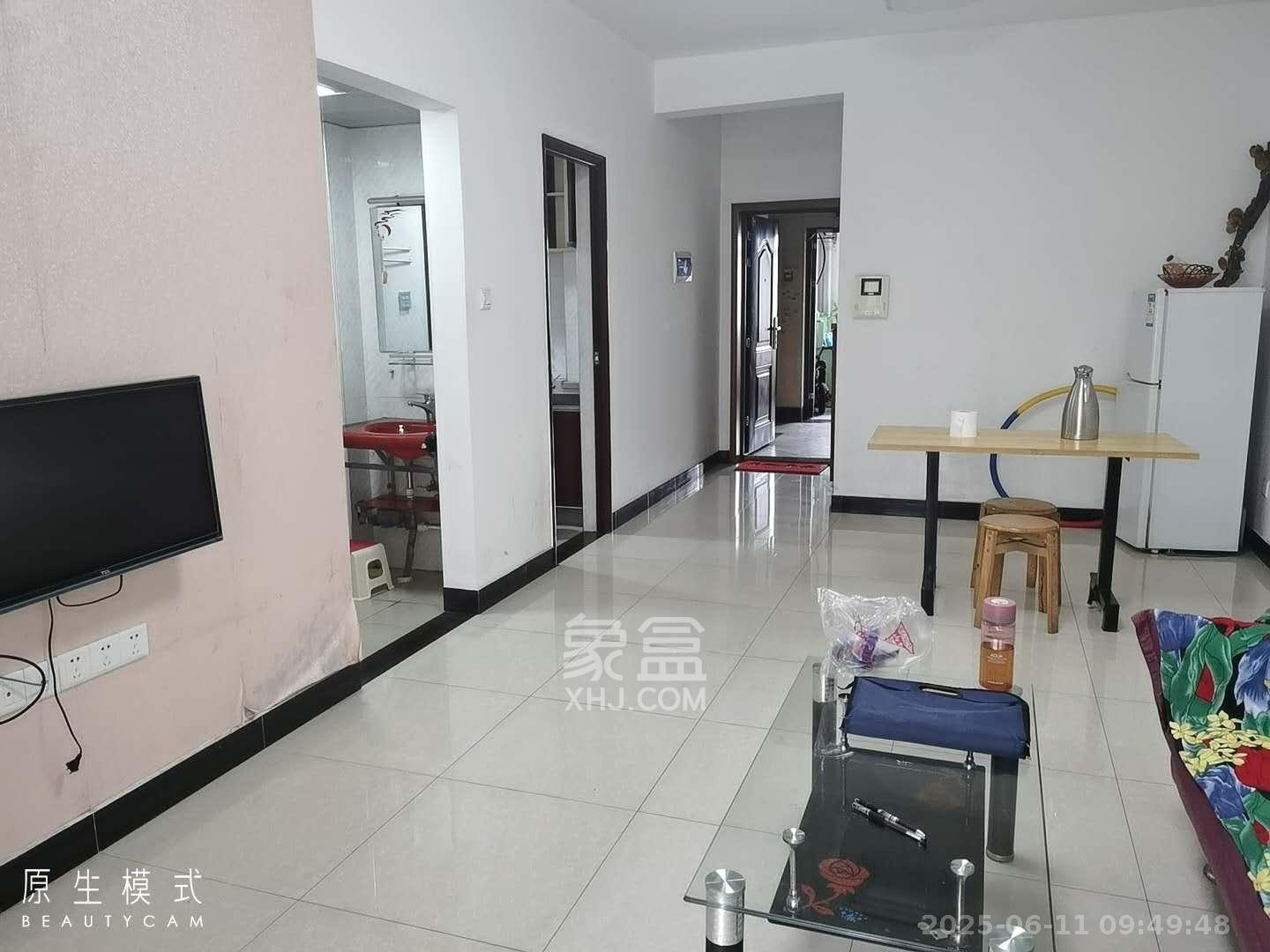 湘水熙园 2室2厅1卫 2000.0元/月 湘水熙园 2室2厅1卫 2000.0元/月室内图