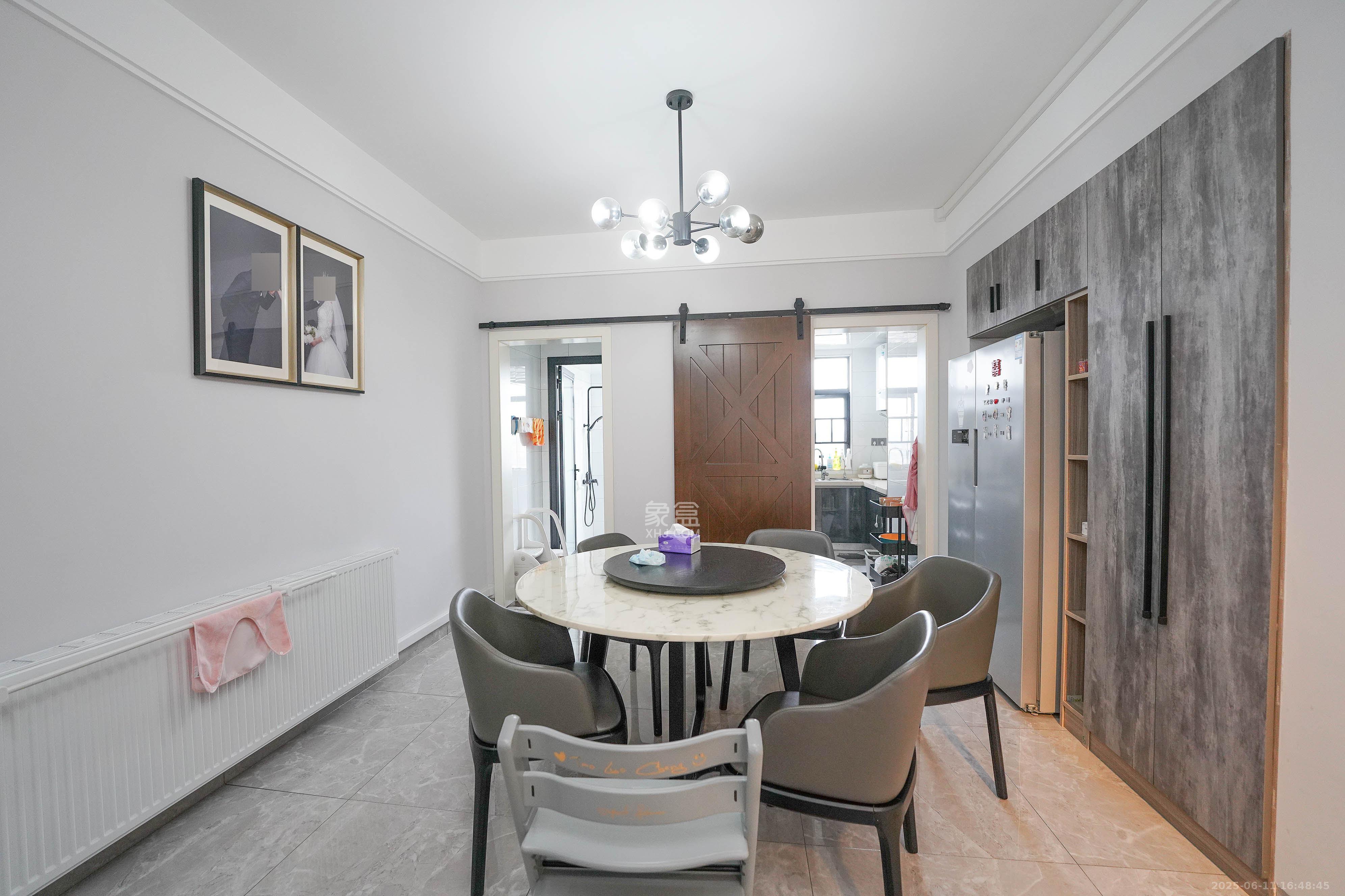 和美星城 3室1厅1卫 115.0万 和美星城 3室1厅1卫 115.0万客厅